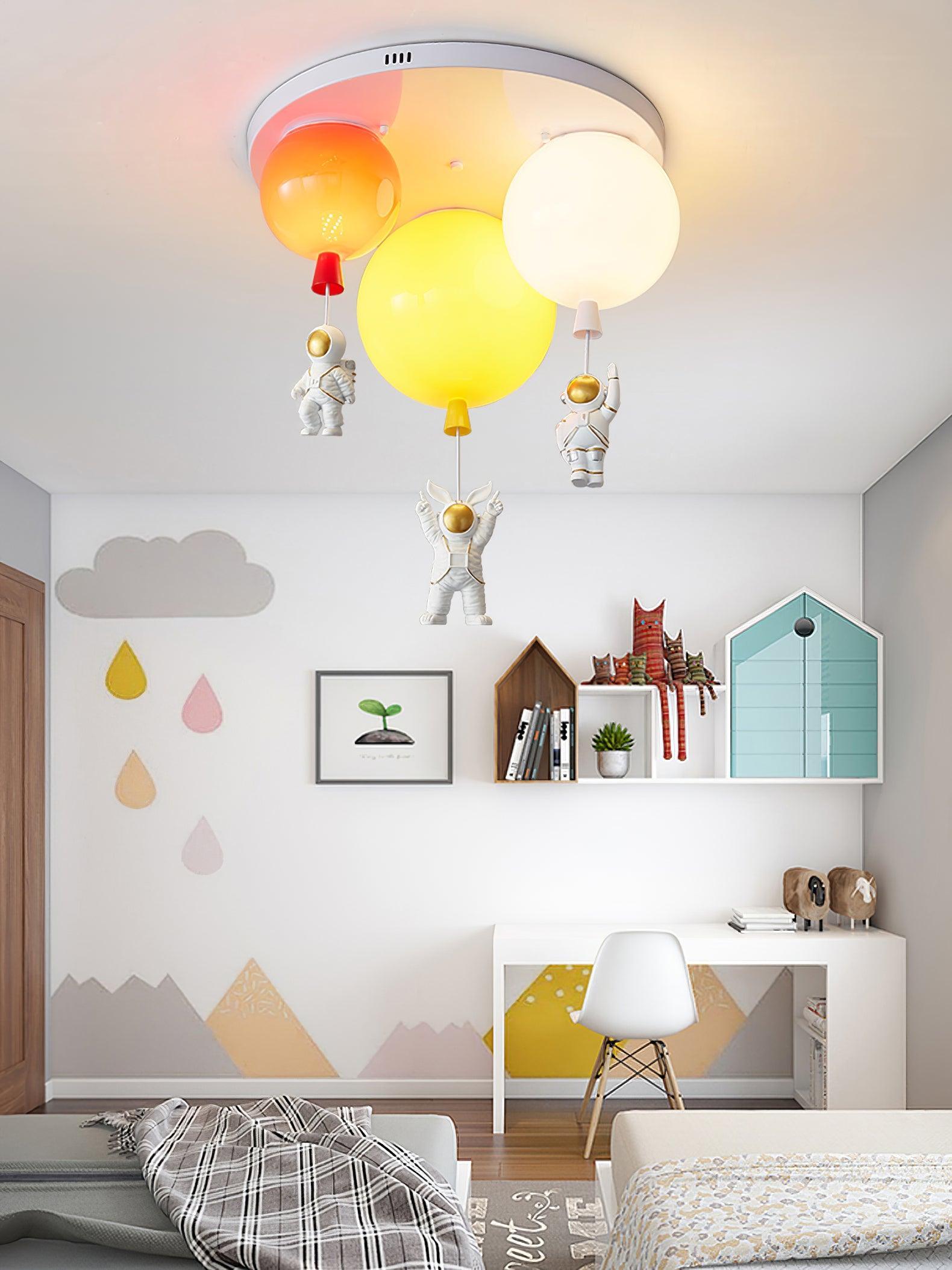 Astronaut Glossy Balloon Ceiling Lamp - Lumpaz