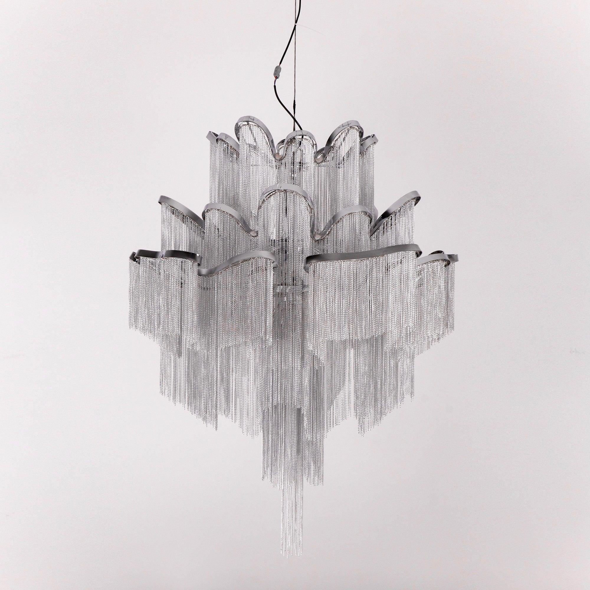 Stream Chain Chandelier - Lumpaz