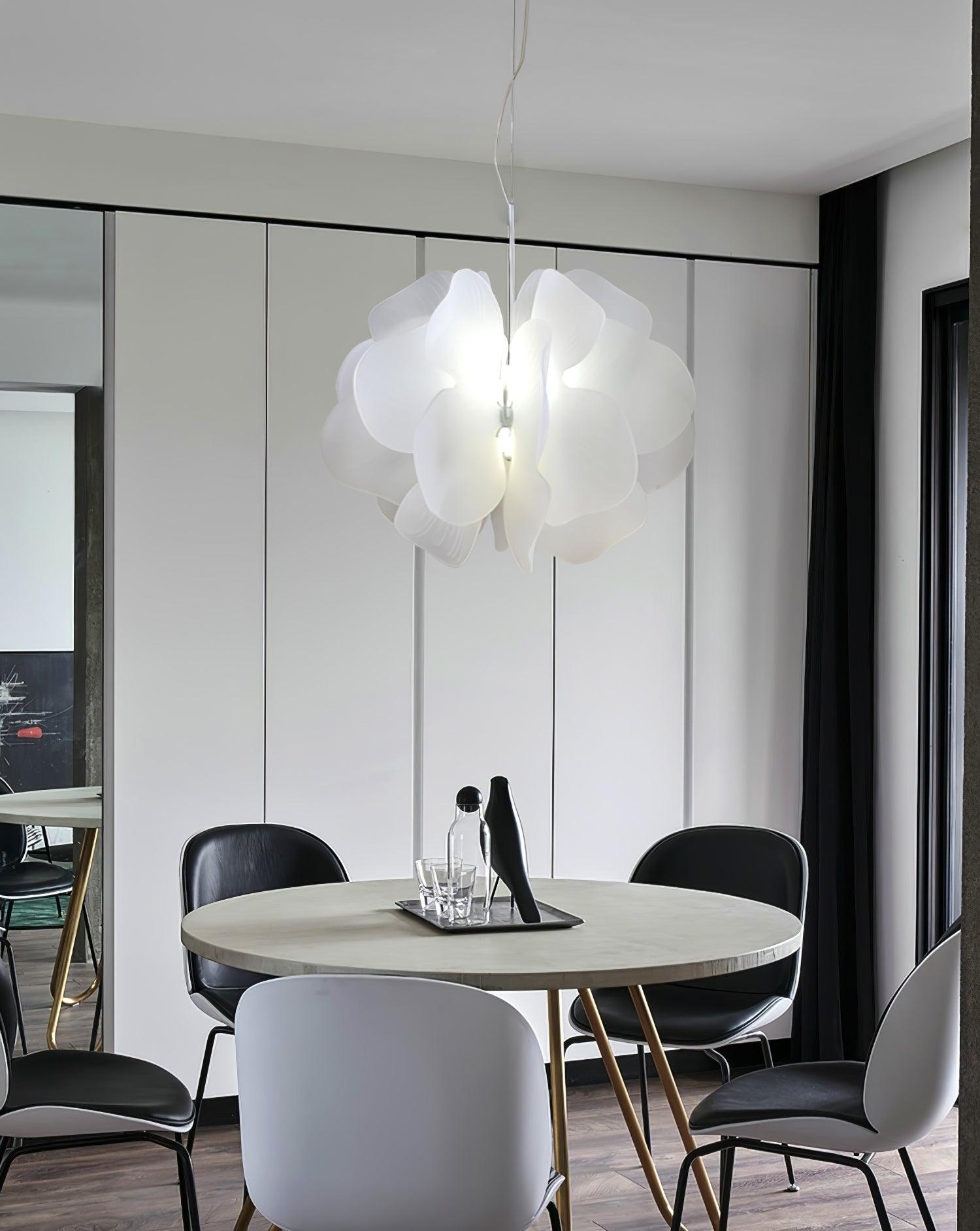 Nightbloom Pendant Lamp - Lumpaz