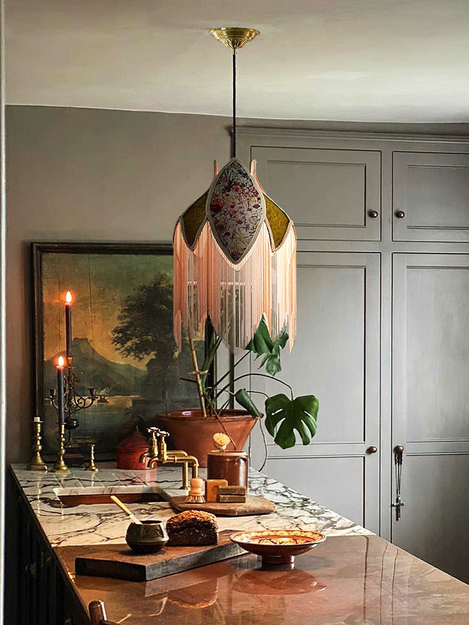 Bette Fringed Pendant Lamp - Lumpaz