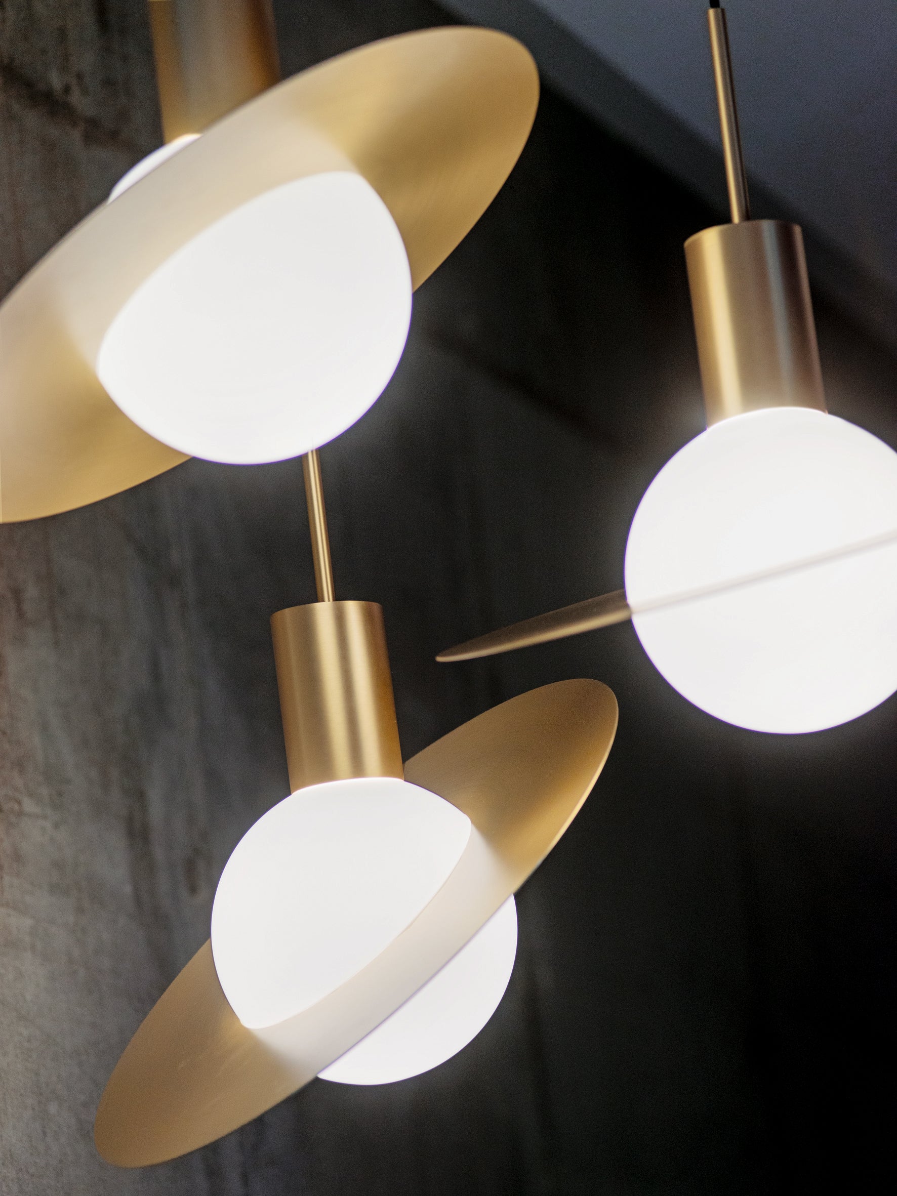 Saturne Suspensions Lamp - Lumpaz