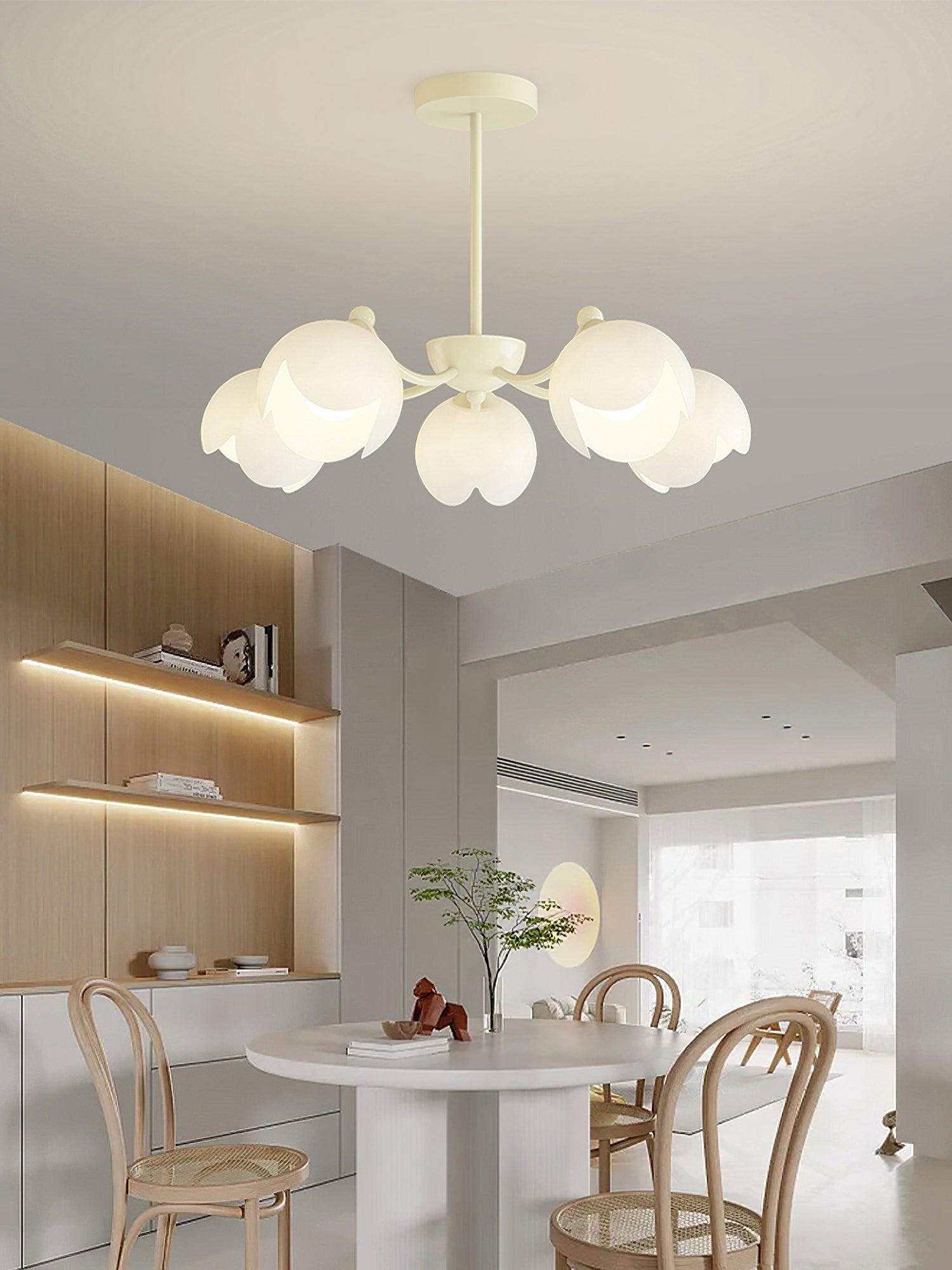 Murano Cream Chandelier - Lumpaz