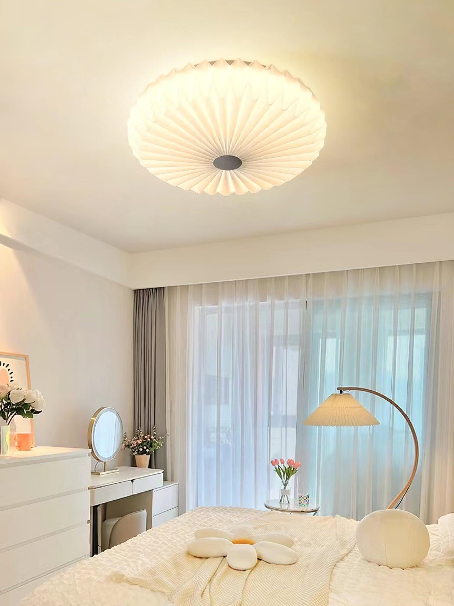 Linn Ceiling Lamp - Lumpaz