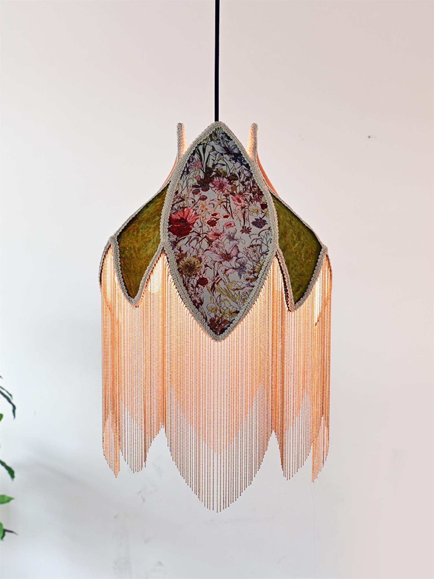 Bette Fringed Pendant Lamp - Lumpaz