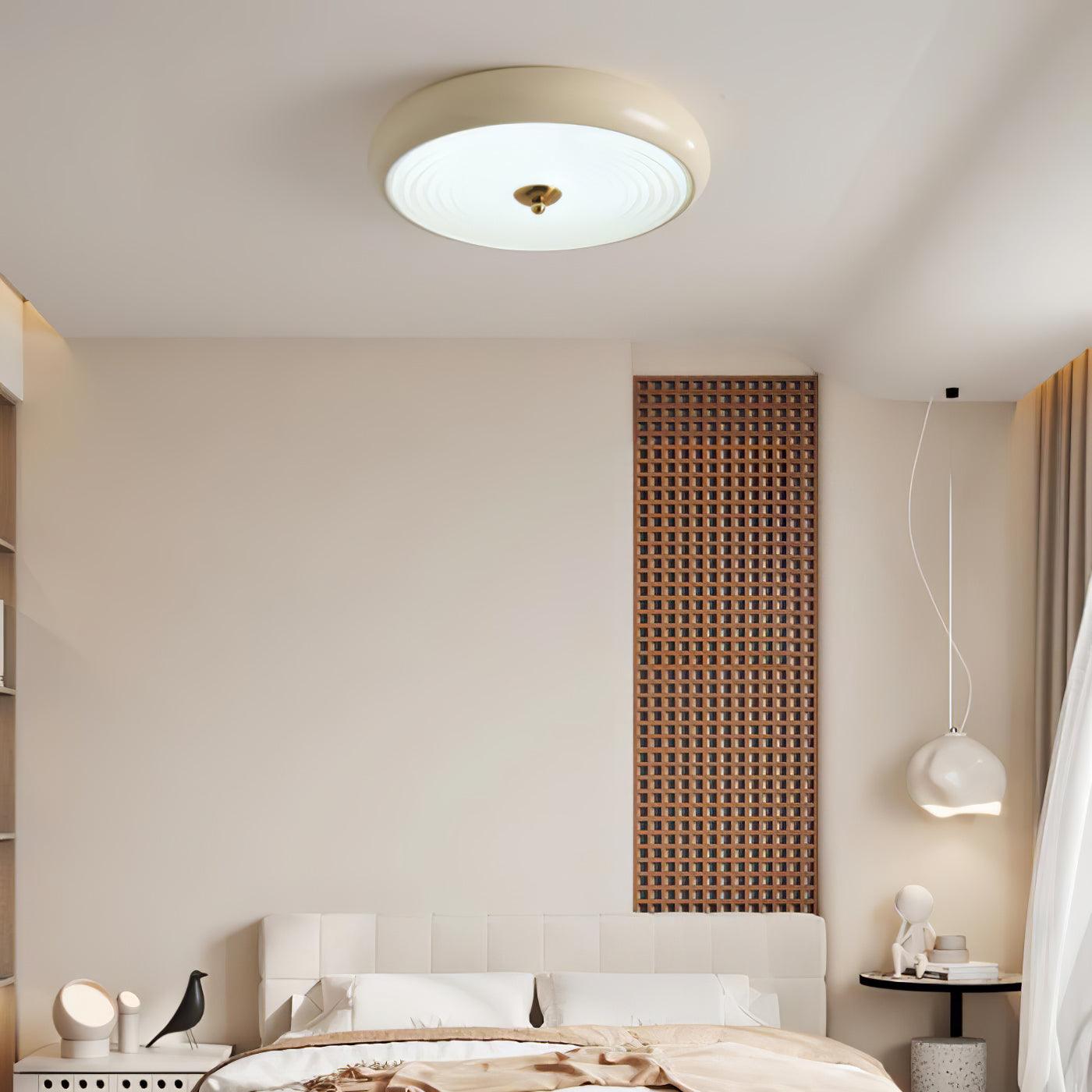 Ripple Cream Ceiling Lamp - Lumpaz