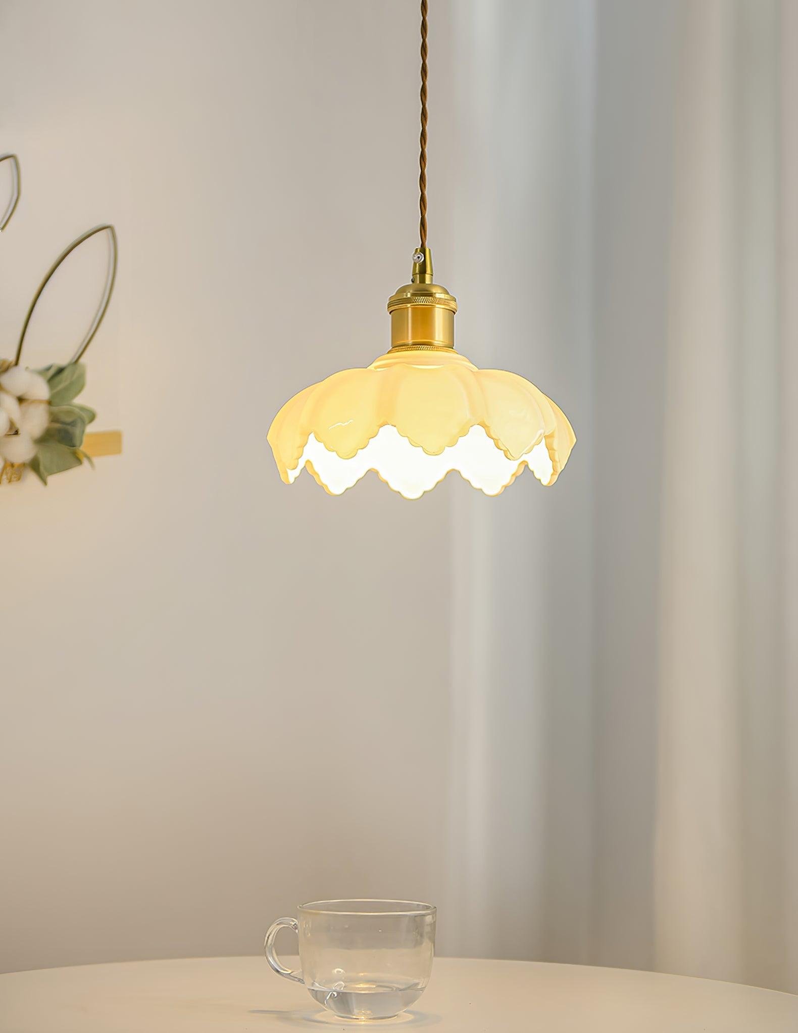 French Petal Pendant Light - Lumpaz