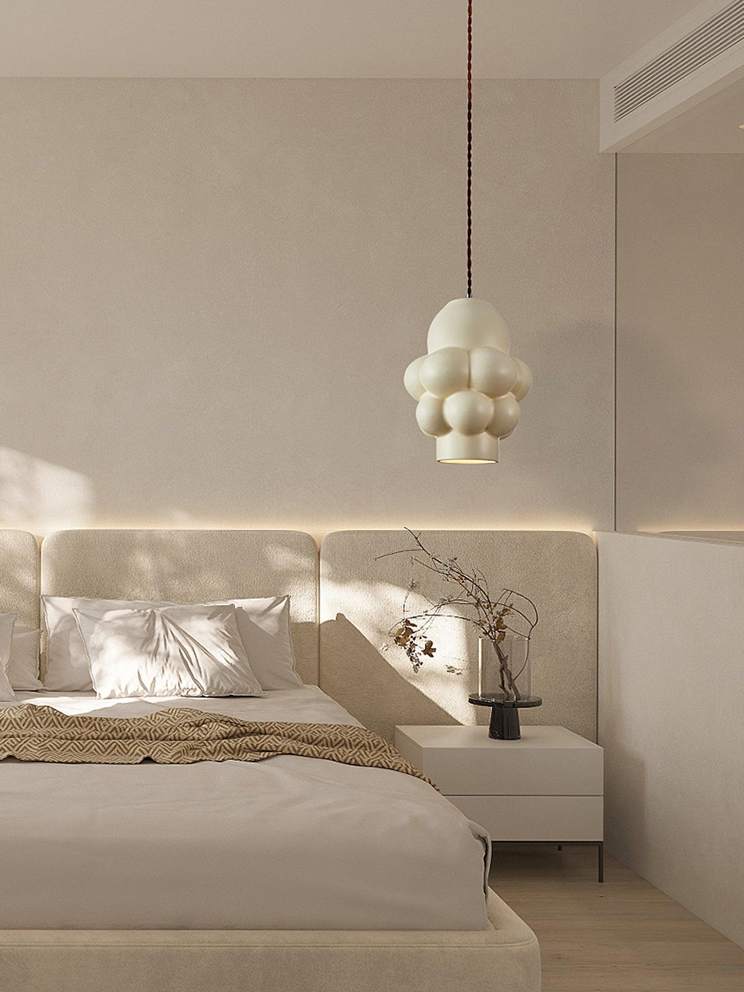 Resin Cream Pendant Lamp - Lumpaz