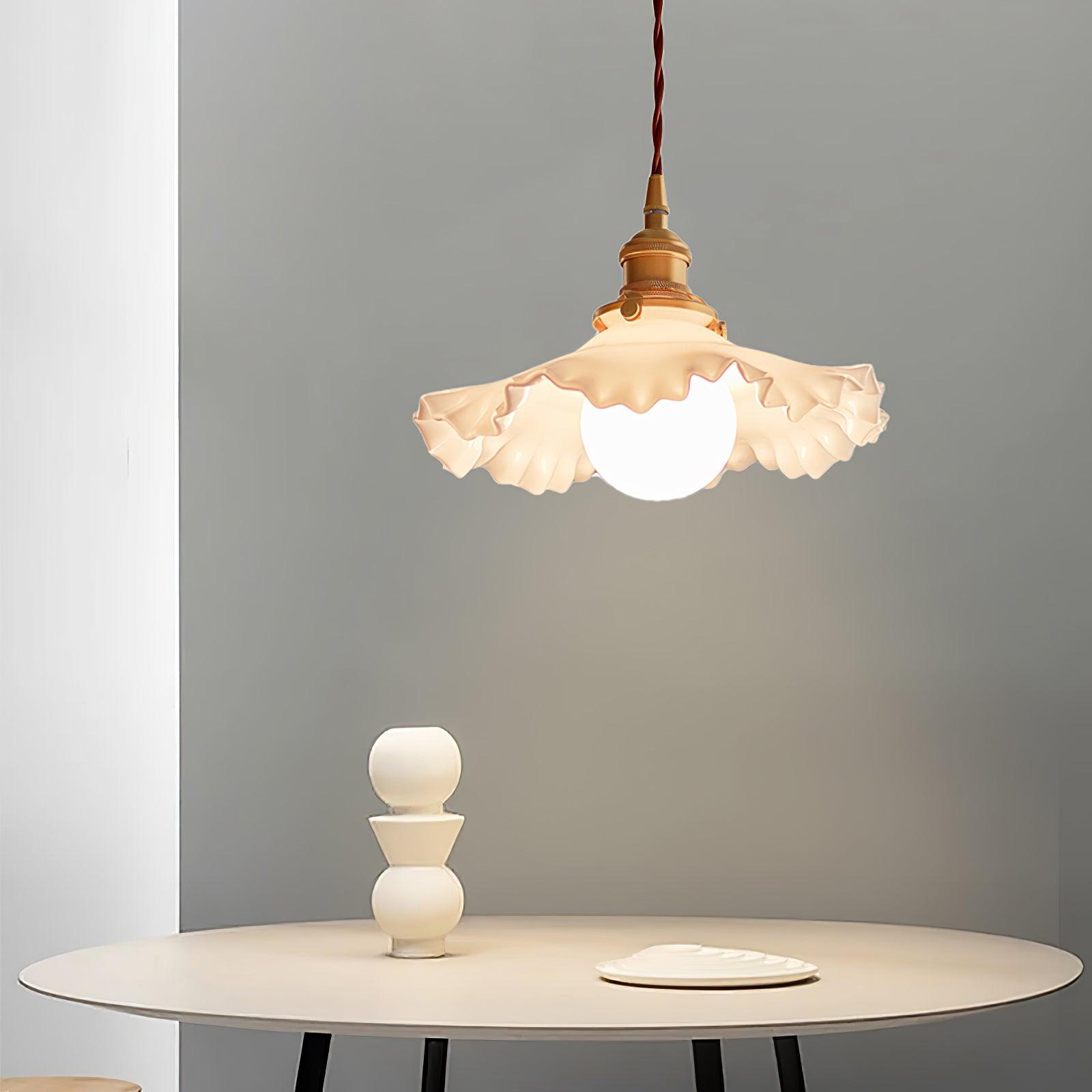 Small Floral Pendant Lamp - Lumpaz