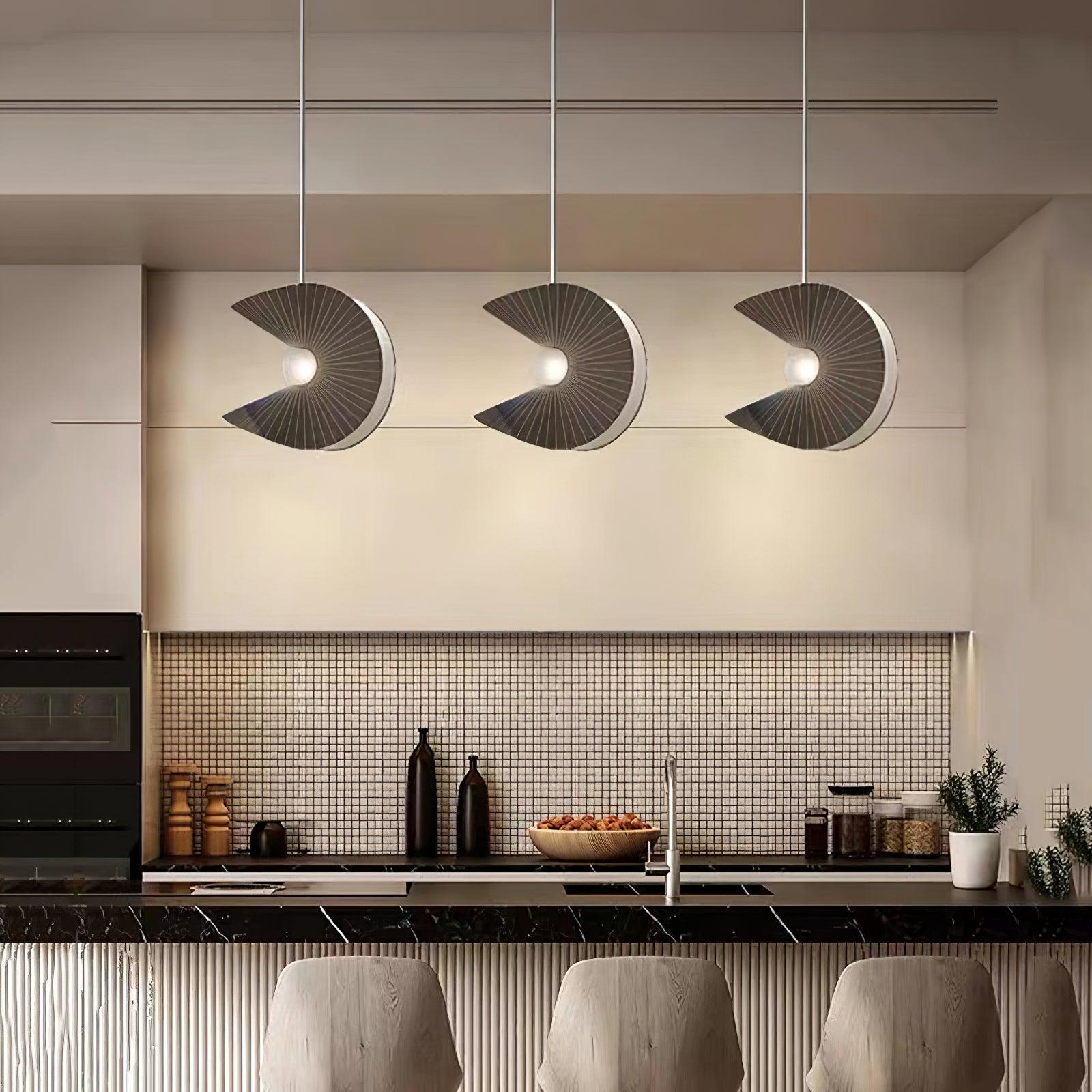 Shell Nordic Pendant Light - Lumpaz