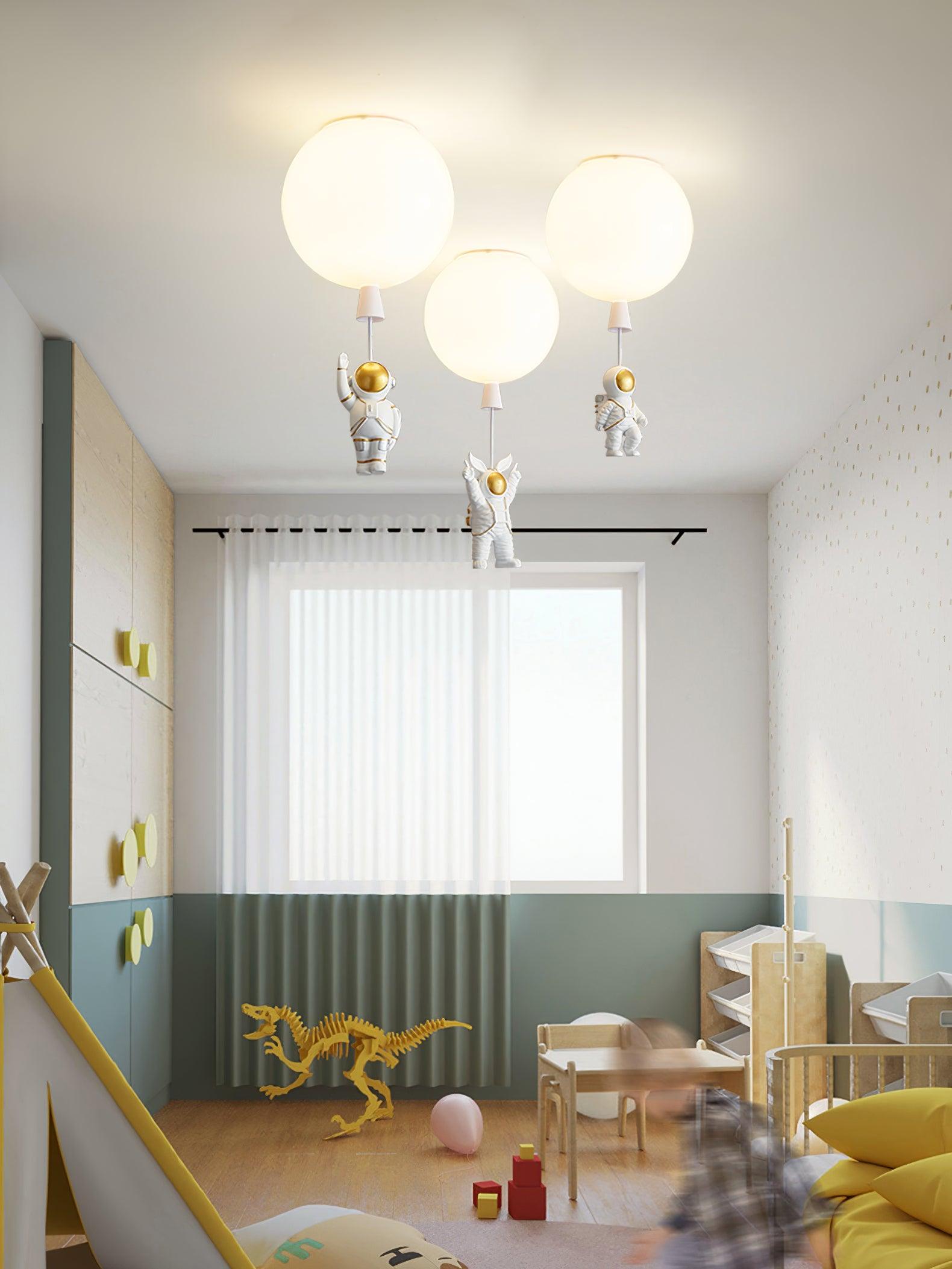 Frosted Balloon Ceiling Light - Lumpaz