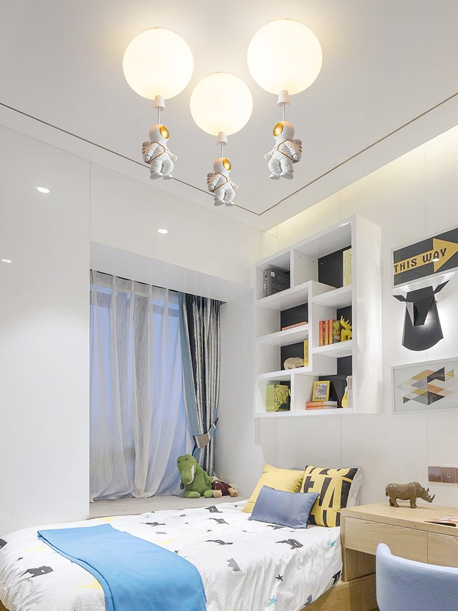 Frosted Balloon Ceiling Light - Lumpaz