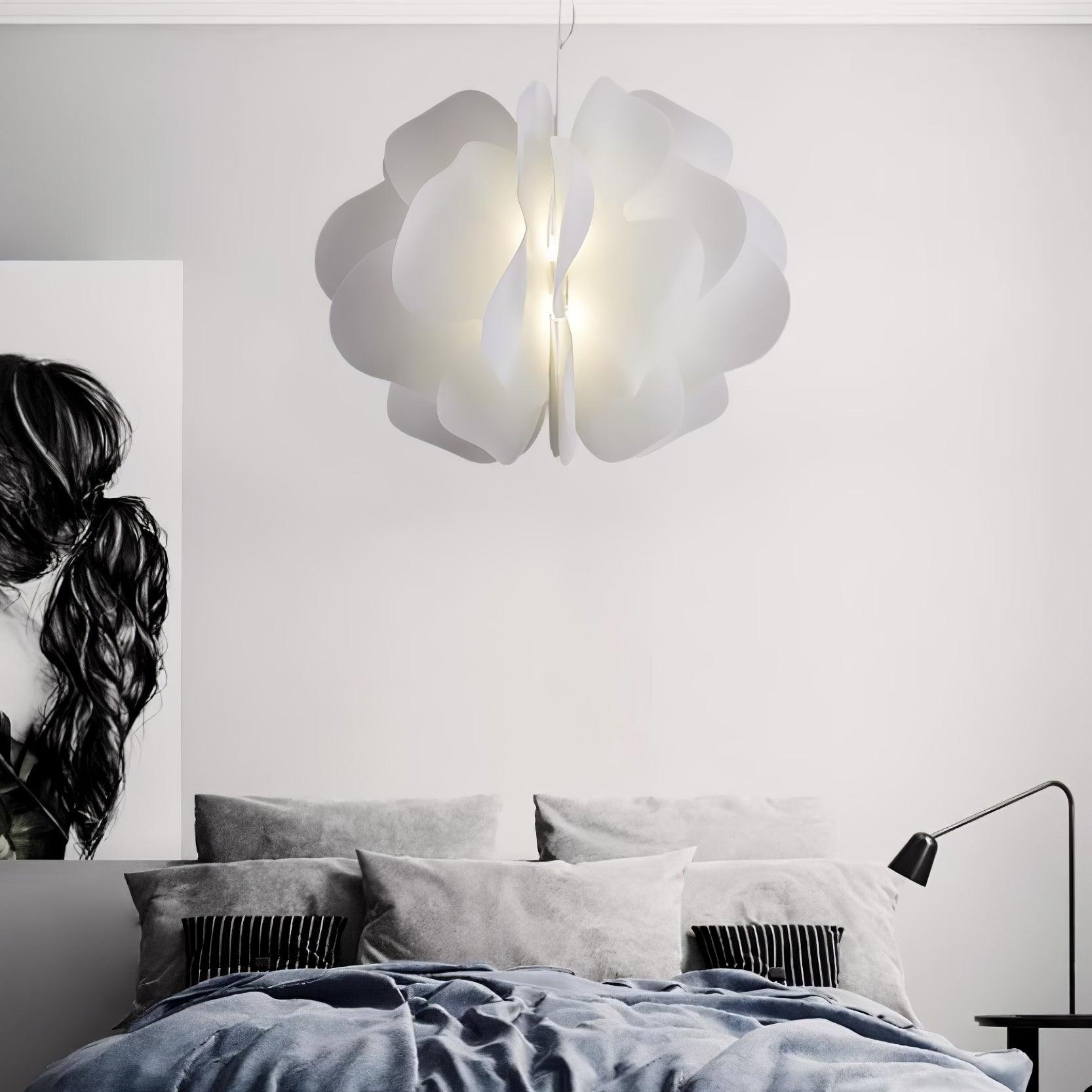 Nightbloom Pendant Lamp - Lumpaz