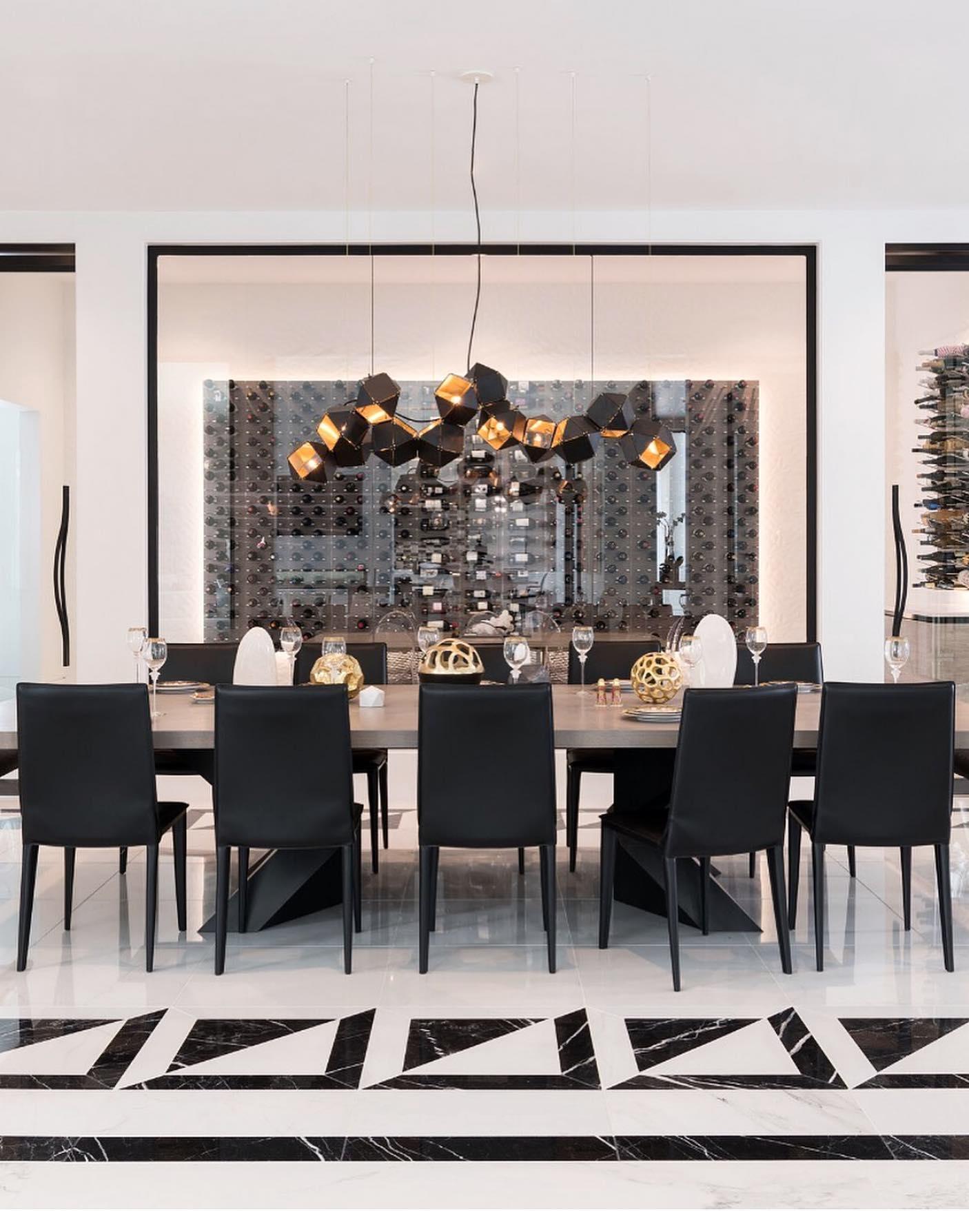 Welles Chandeliers - Lumpaz