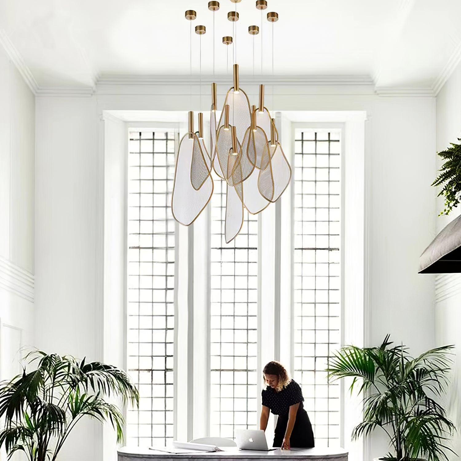 Fan Shape Pendant Light - Lumpaz