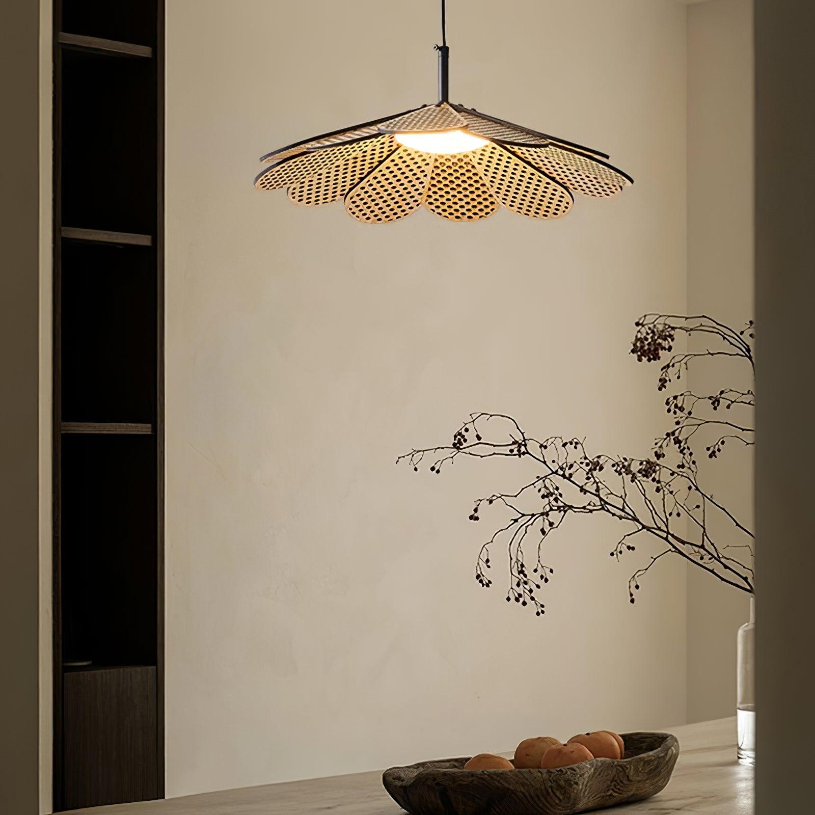Hollyhock Pendant Light - Lumpaz