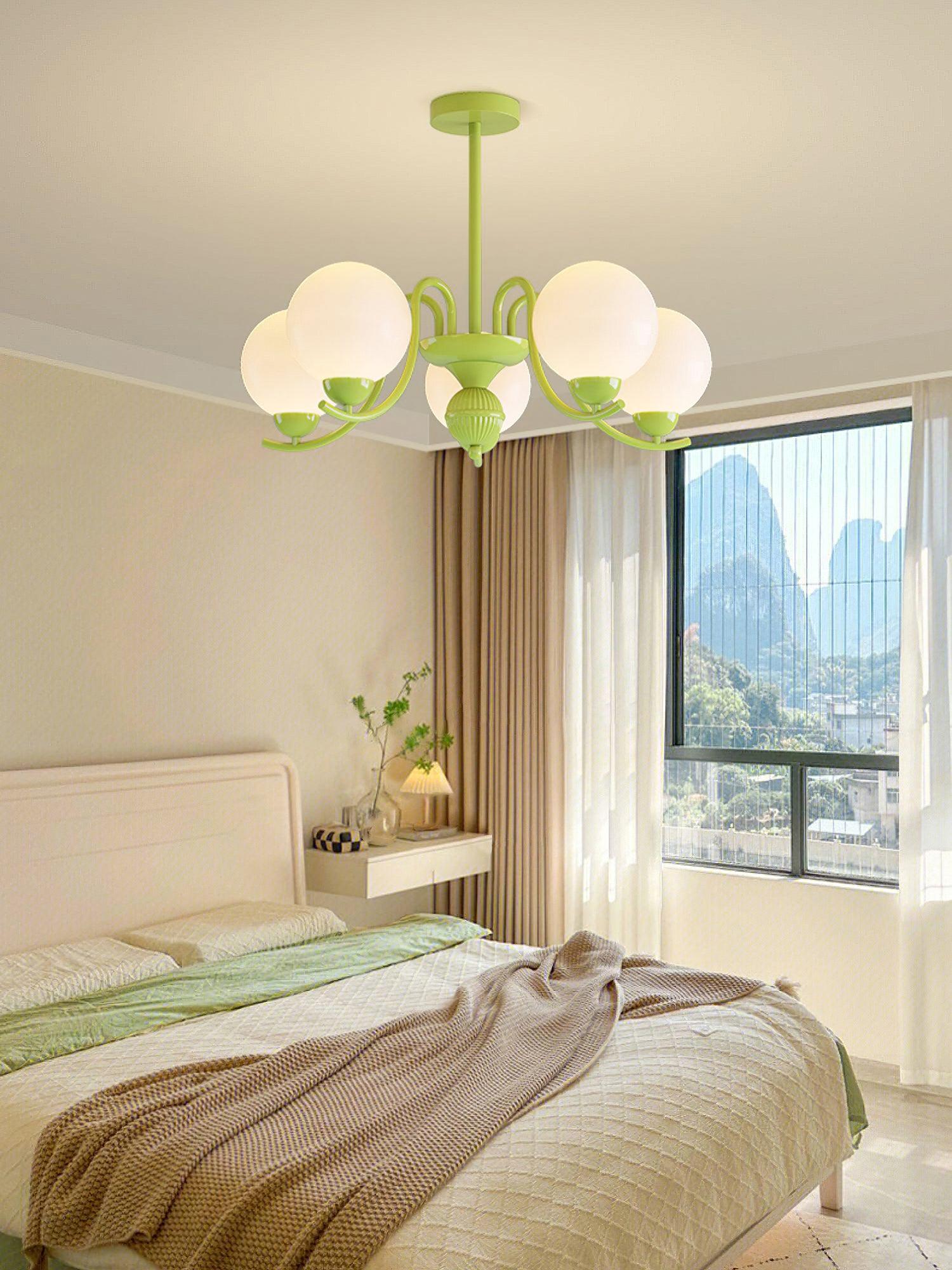 Vanilla Ball Chandelier - Lumpaz