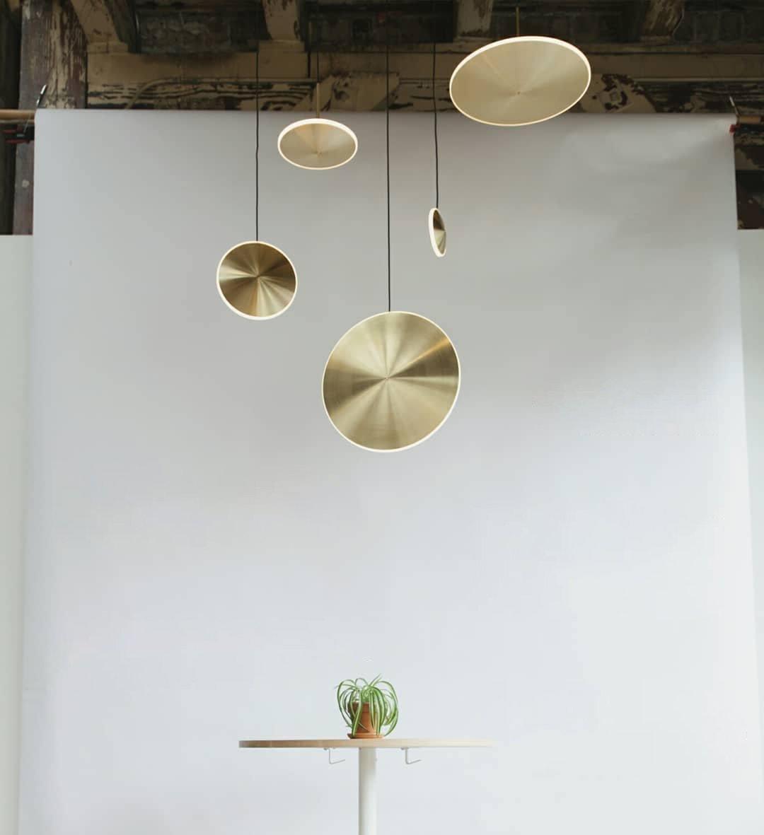 Chrona Dish Pendant Light - Lumpaz