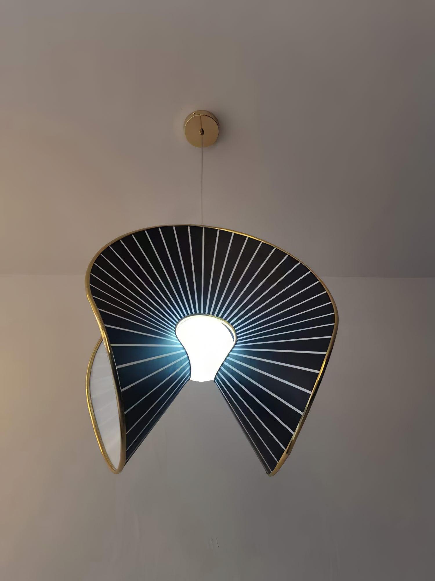 Shell Nordic Pendant Light - Lumpaz