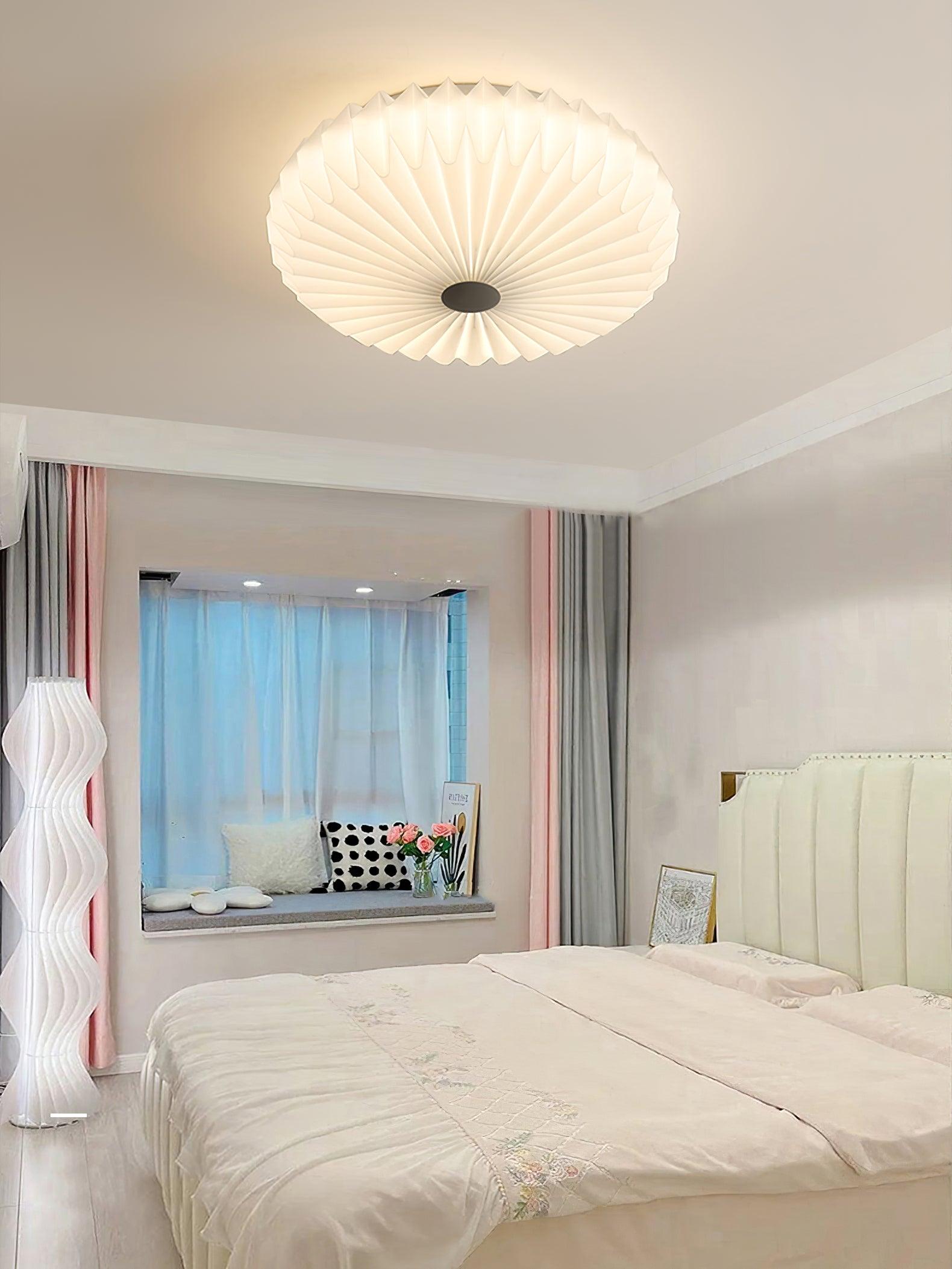 Linn Ceiling Lamp - Lumpaz