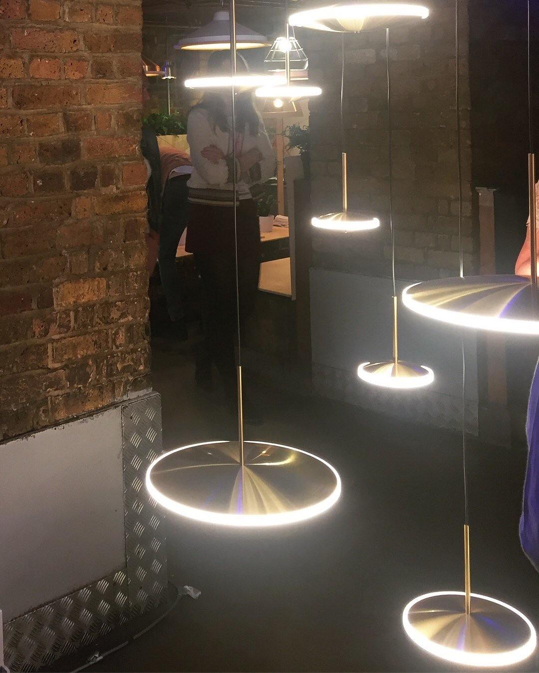 Chrona Dish Pendant Light - Lumpaz