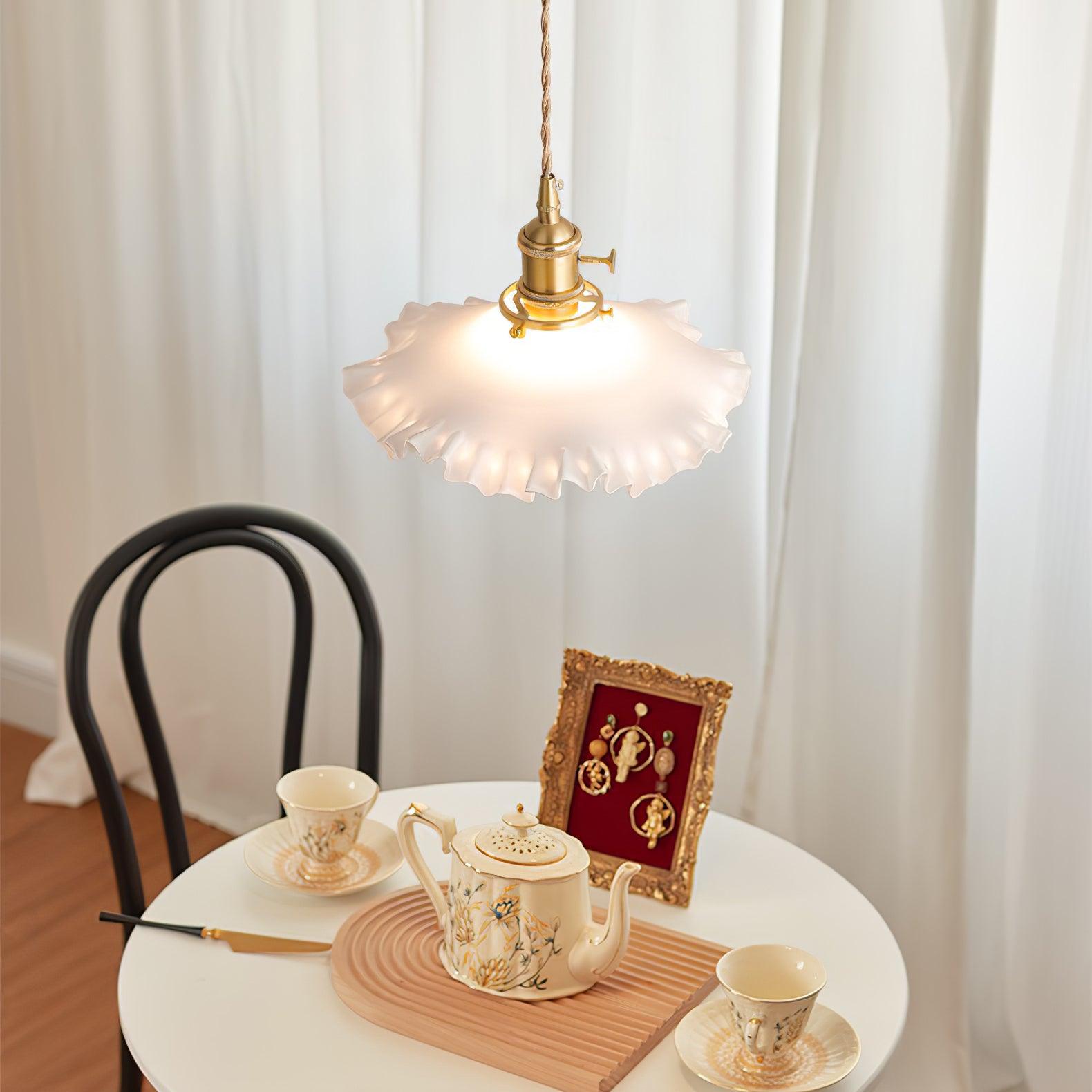 Small Floral Pendant Lamp - Lumpaz