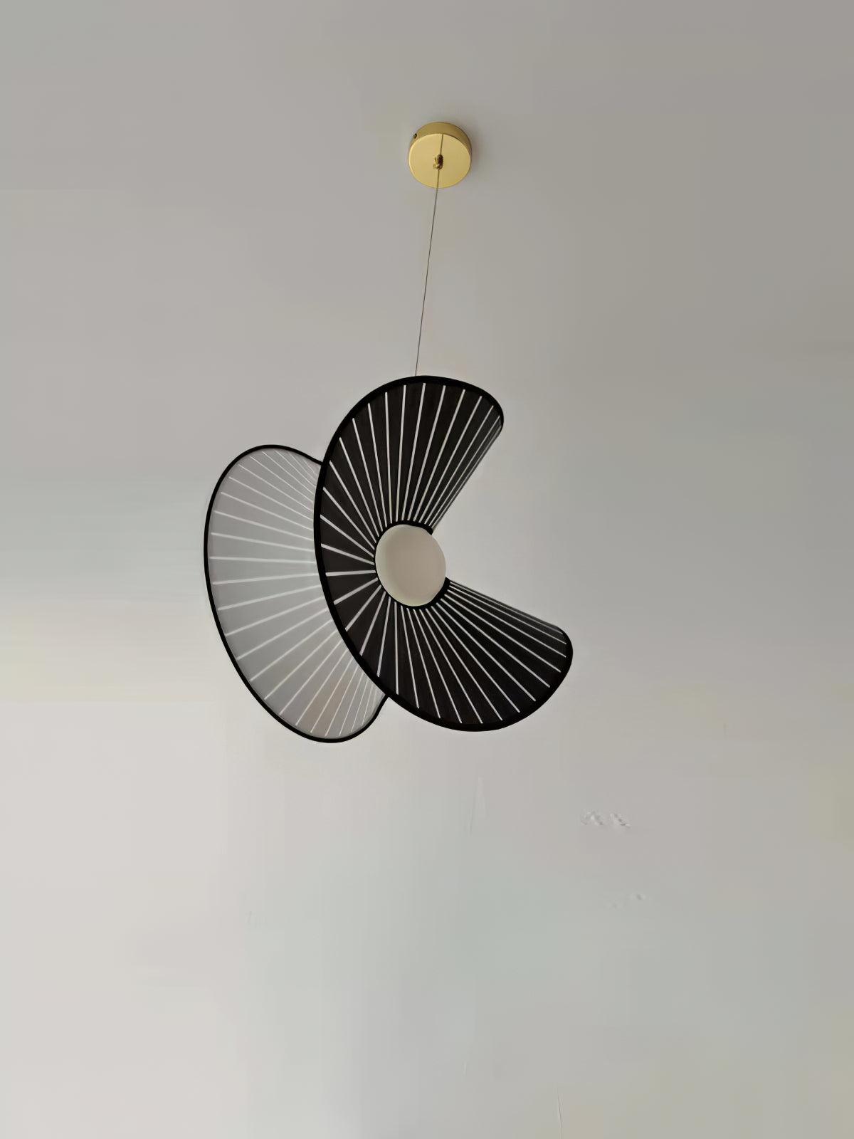 Shell Nordic Pendant Light - Lumpaz