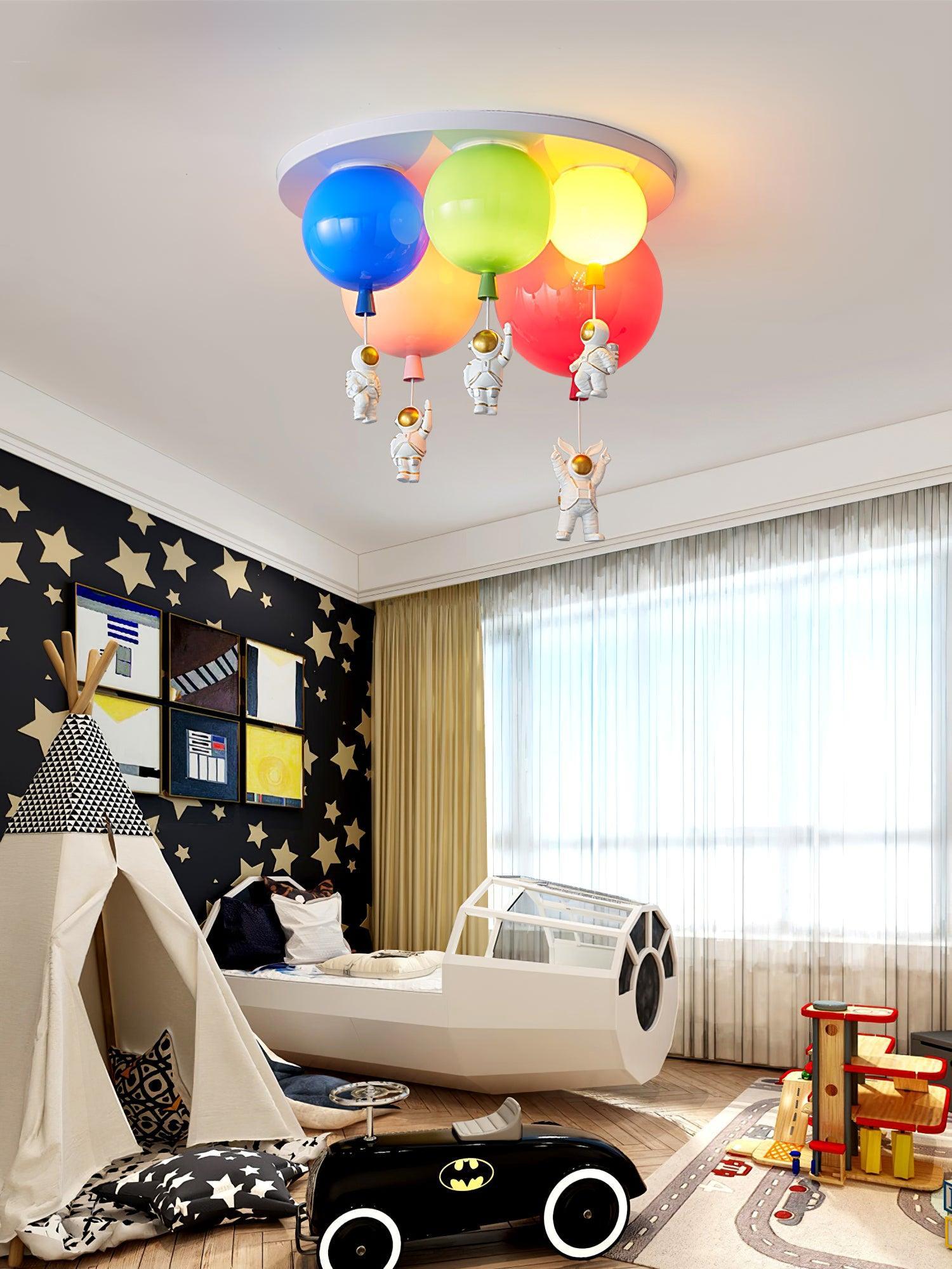 Astronaut Glossy Balloon Ceiling Lamp - Lumpaz