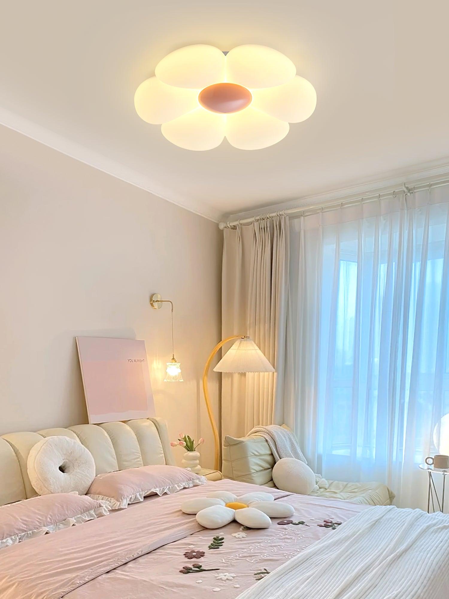 Six-leaf Flower Kids Room Ceiling Lamp - Lumpaz