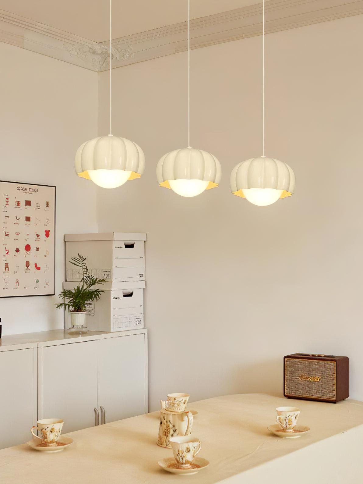 Creamy Pumpkin Pendant Light - Lumpaz