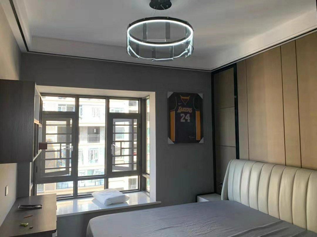 Stratos LED Chandelier - Lumpaz