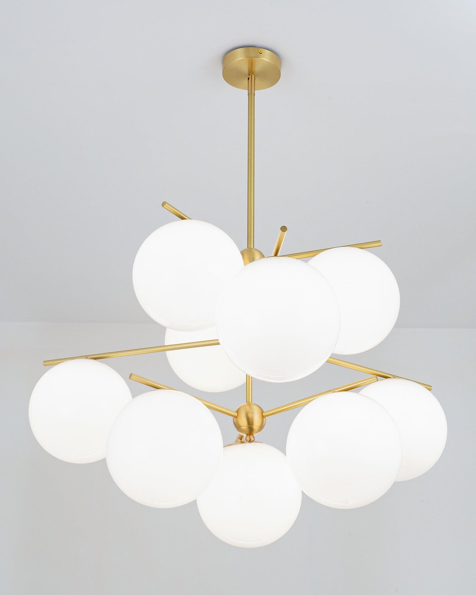 Sphere & Stem Chandelier - Lumpaz