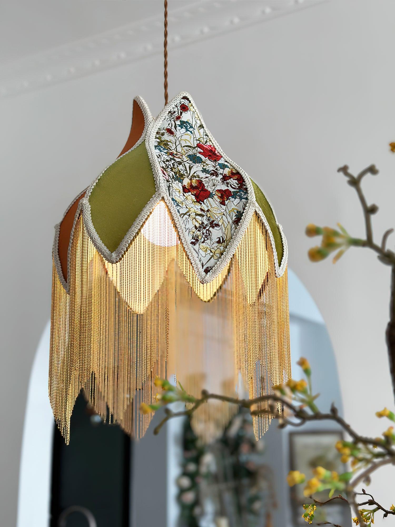 Bette Fringed Pendant Lamp - Lumpaz