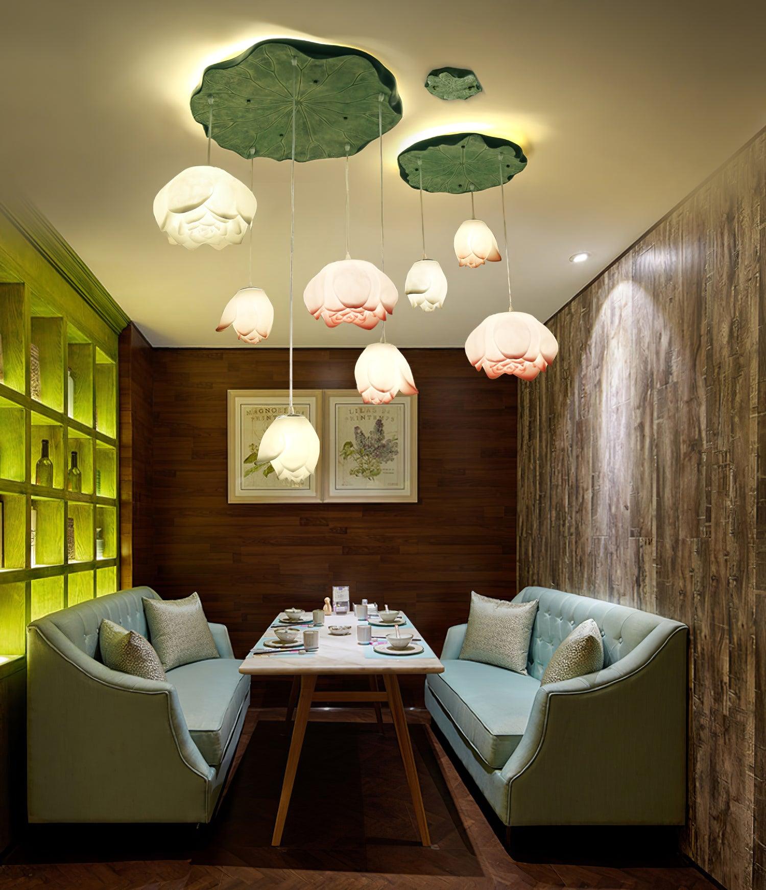 Lotus Chandelier - Lumpaz