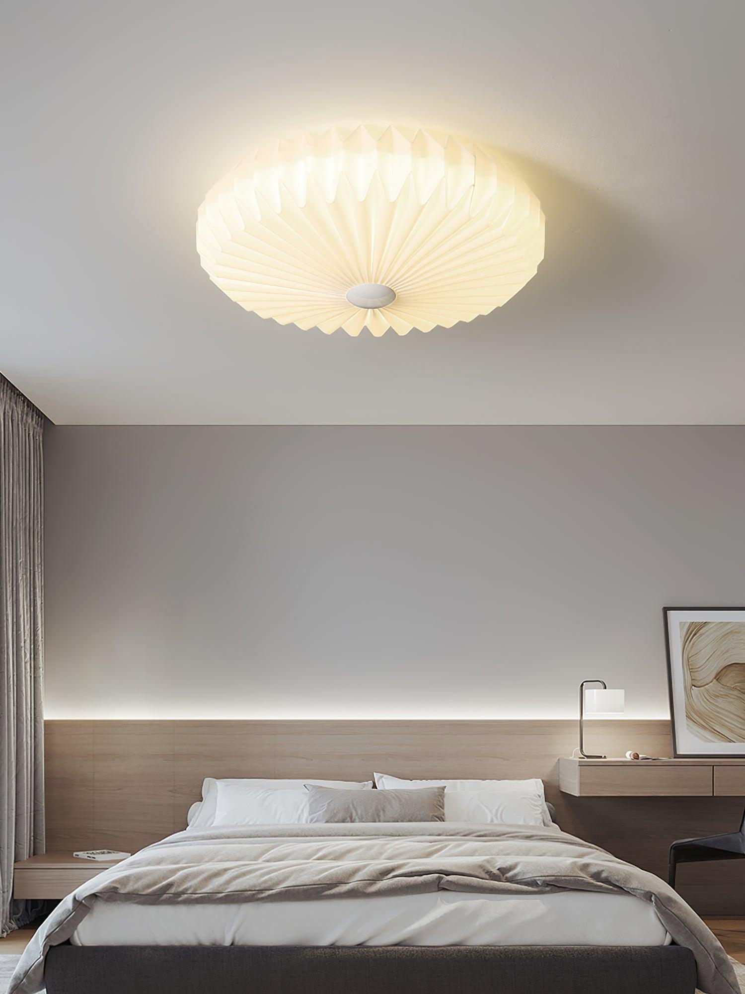 Linn Ceiling Lamp - Lumpaz