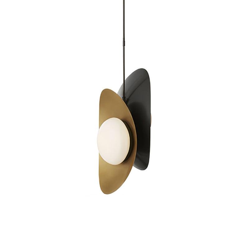 Golden Petal Pendant Lamp - Lumpaz