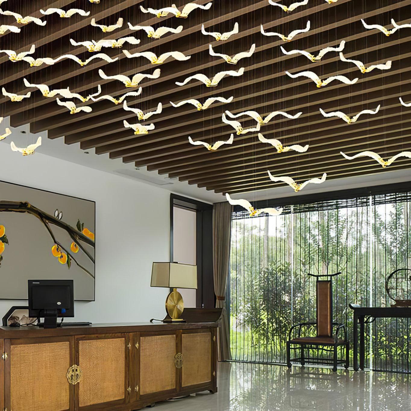 Large Seagull Chandelier - Lumpaz