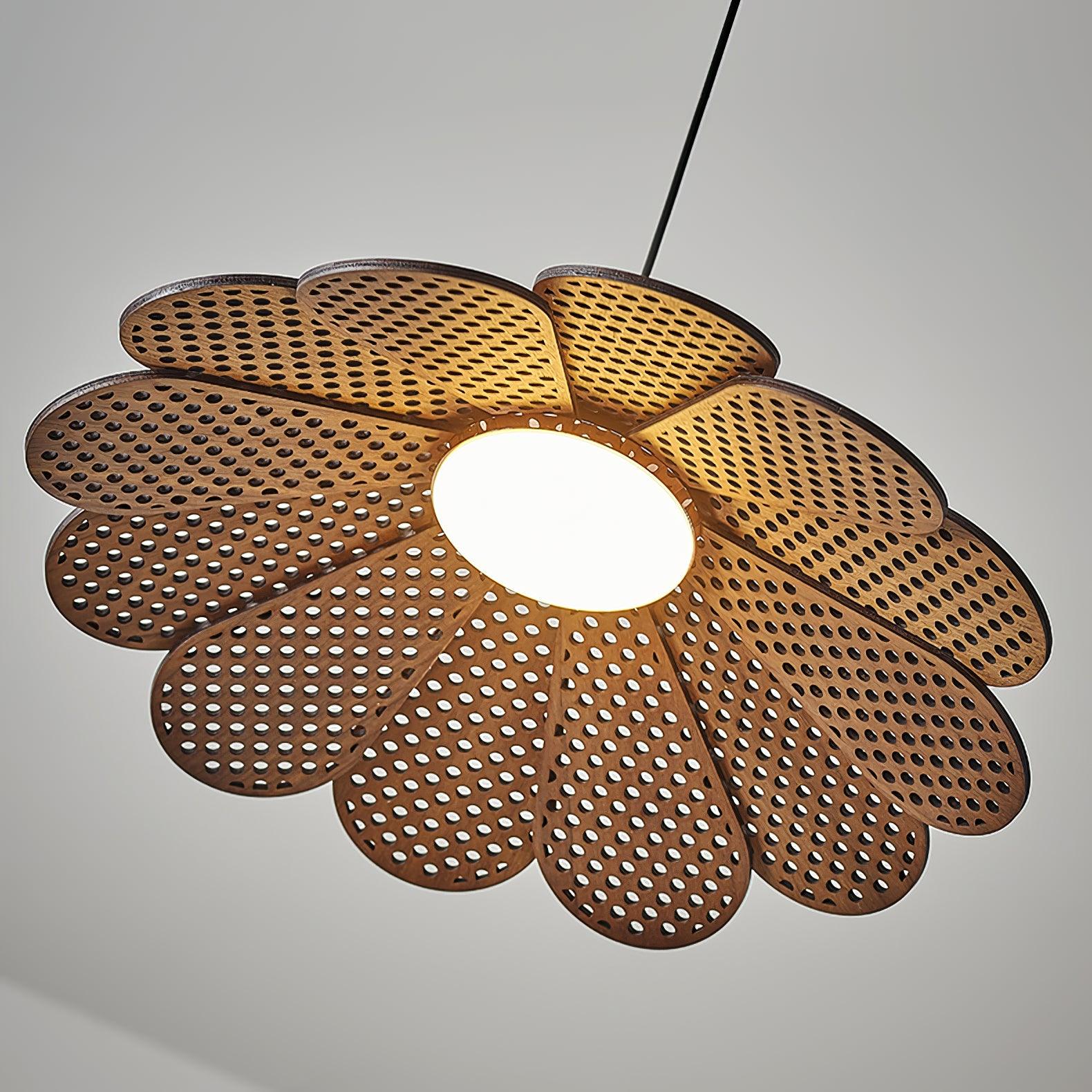Hollyhock Pendant Light - Lumpaz