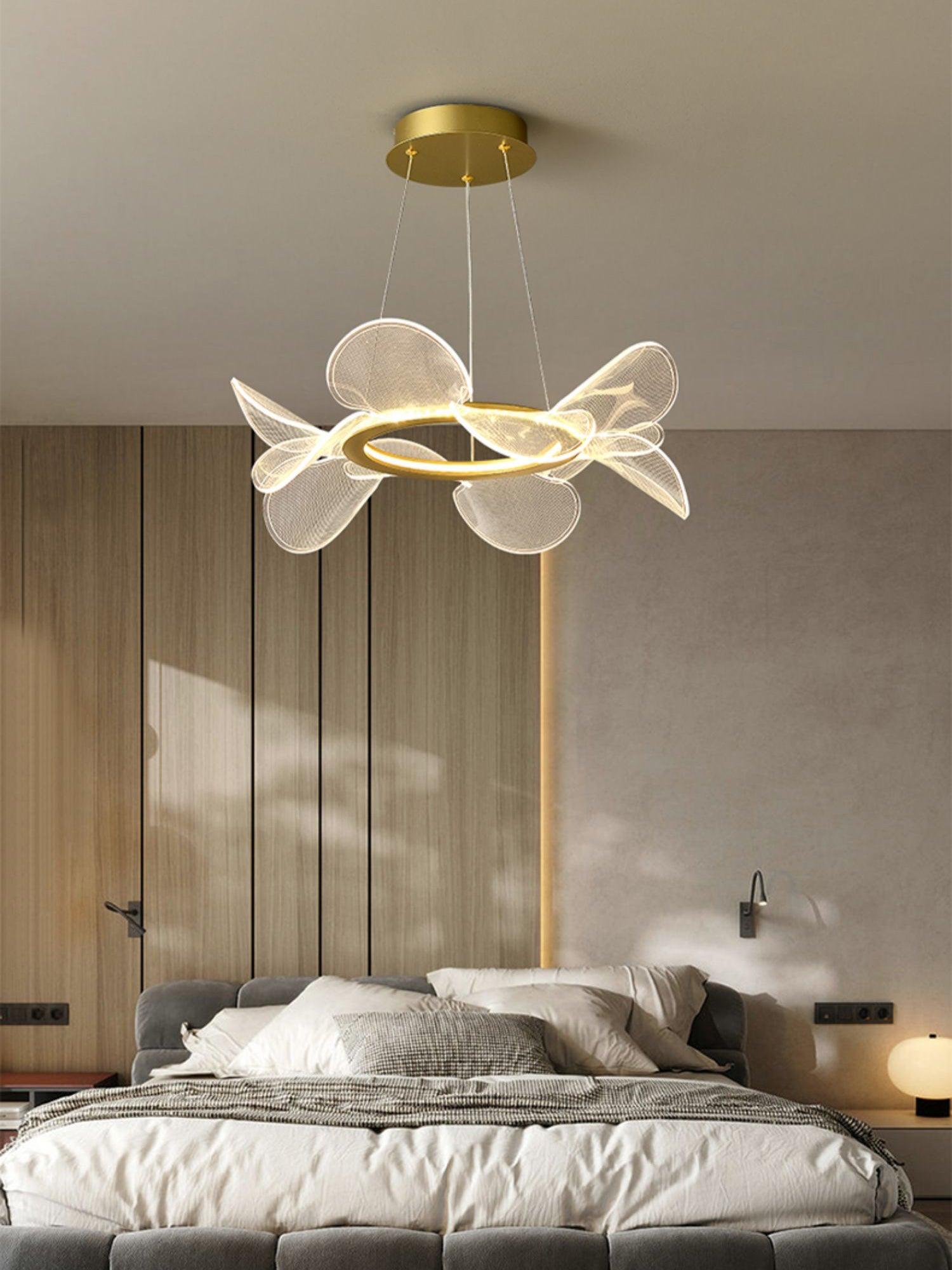 Bain Flying Flowers Chandelier - Lumpaz