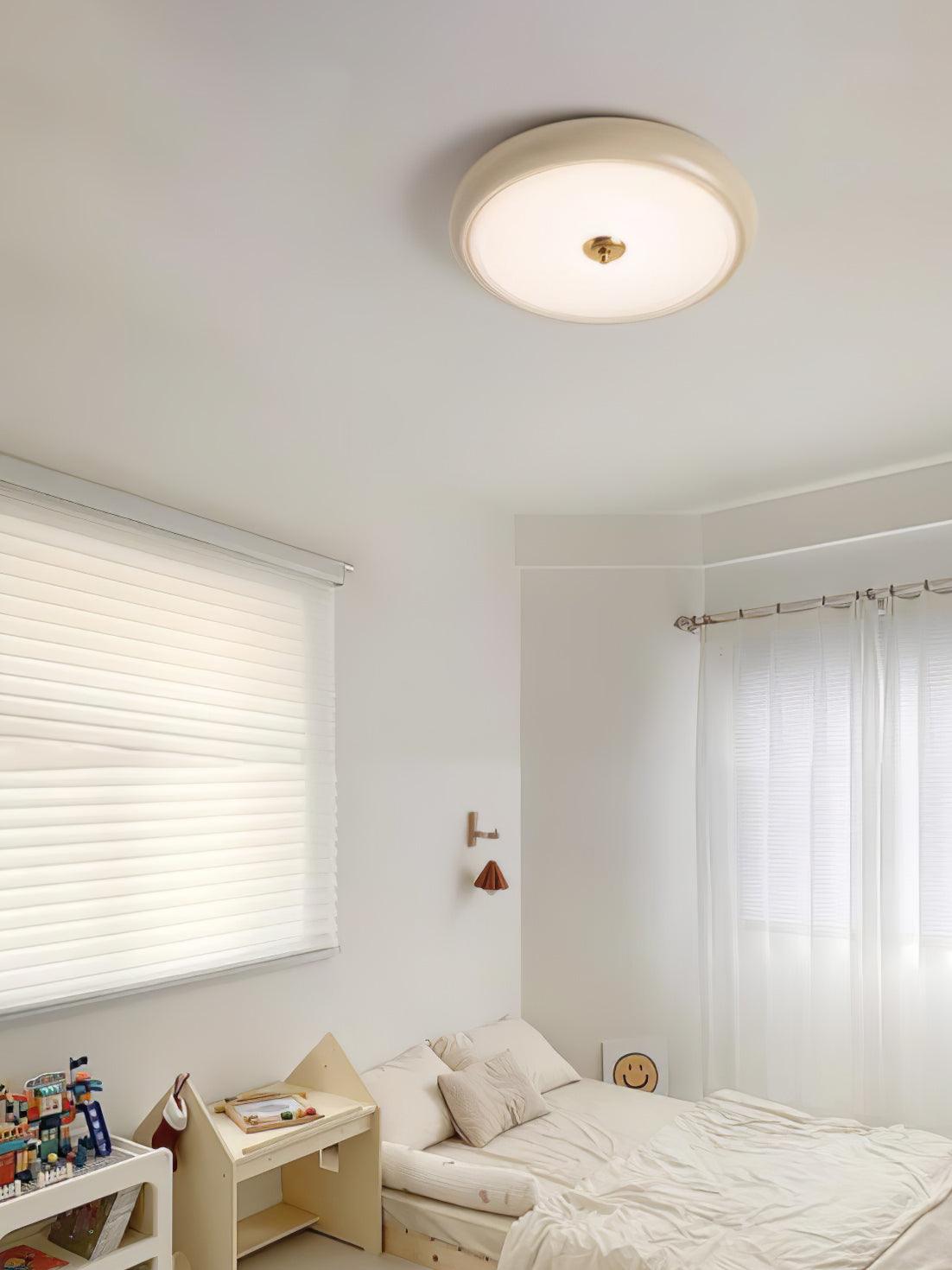 Ripple Cream Ceiling Lamp - Lumpaz
