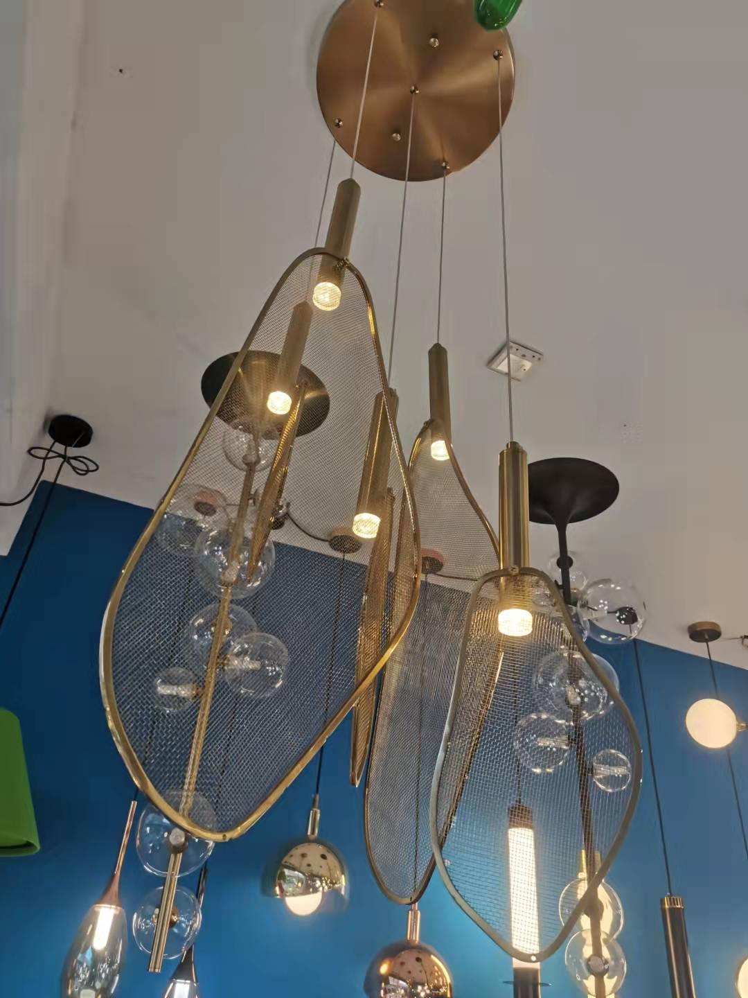 Fan Shape Pendant Light - Lumpaz