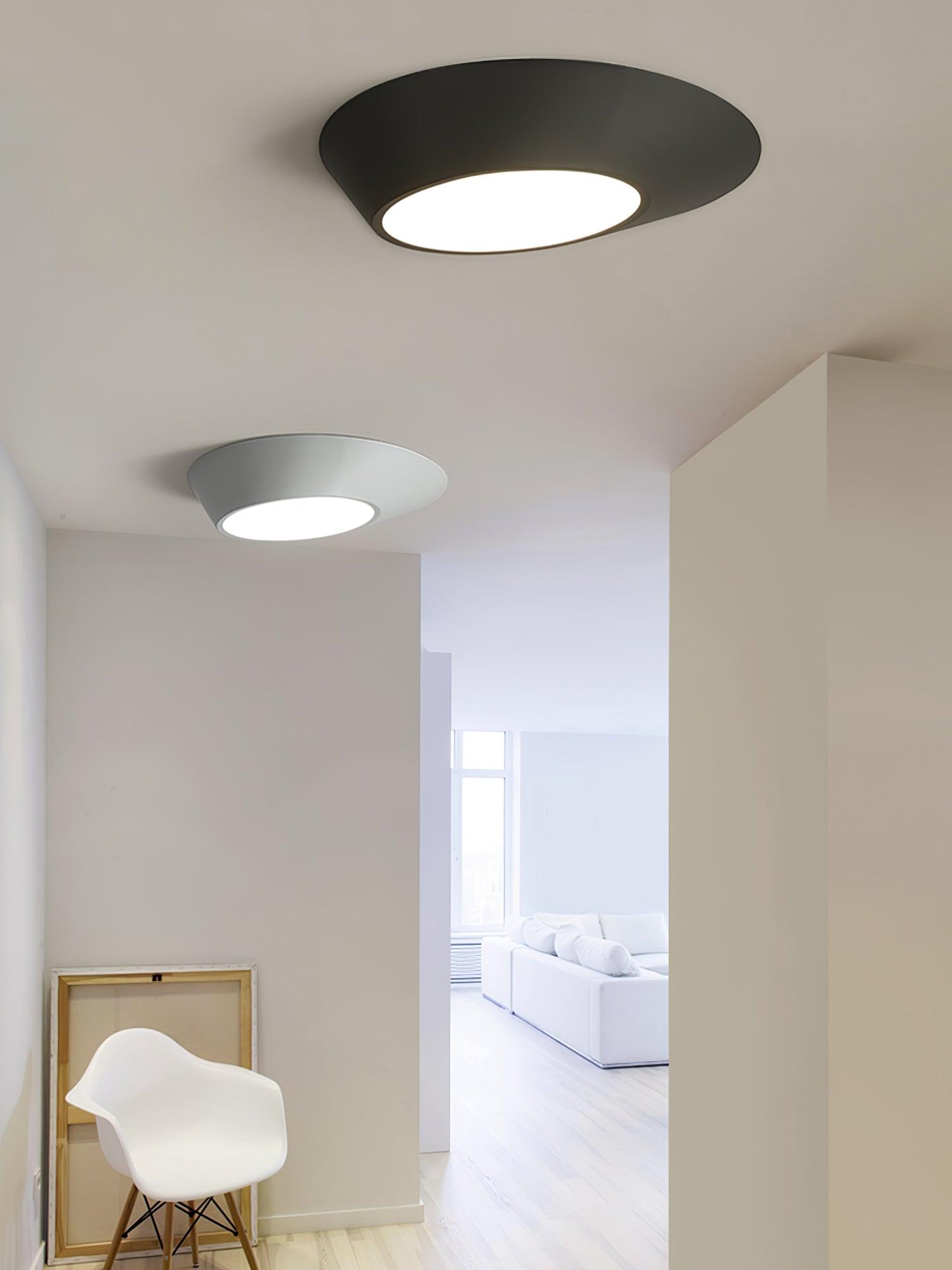 Angled Ceiling Light - Lumpaz