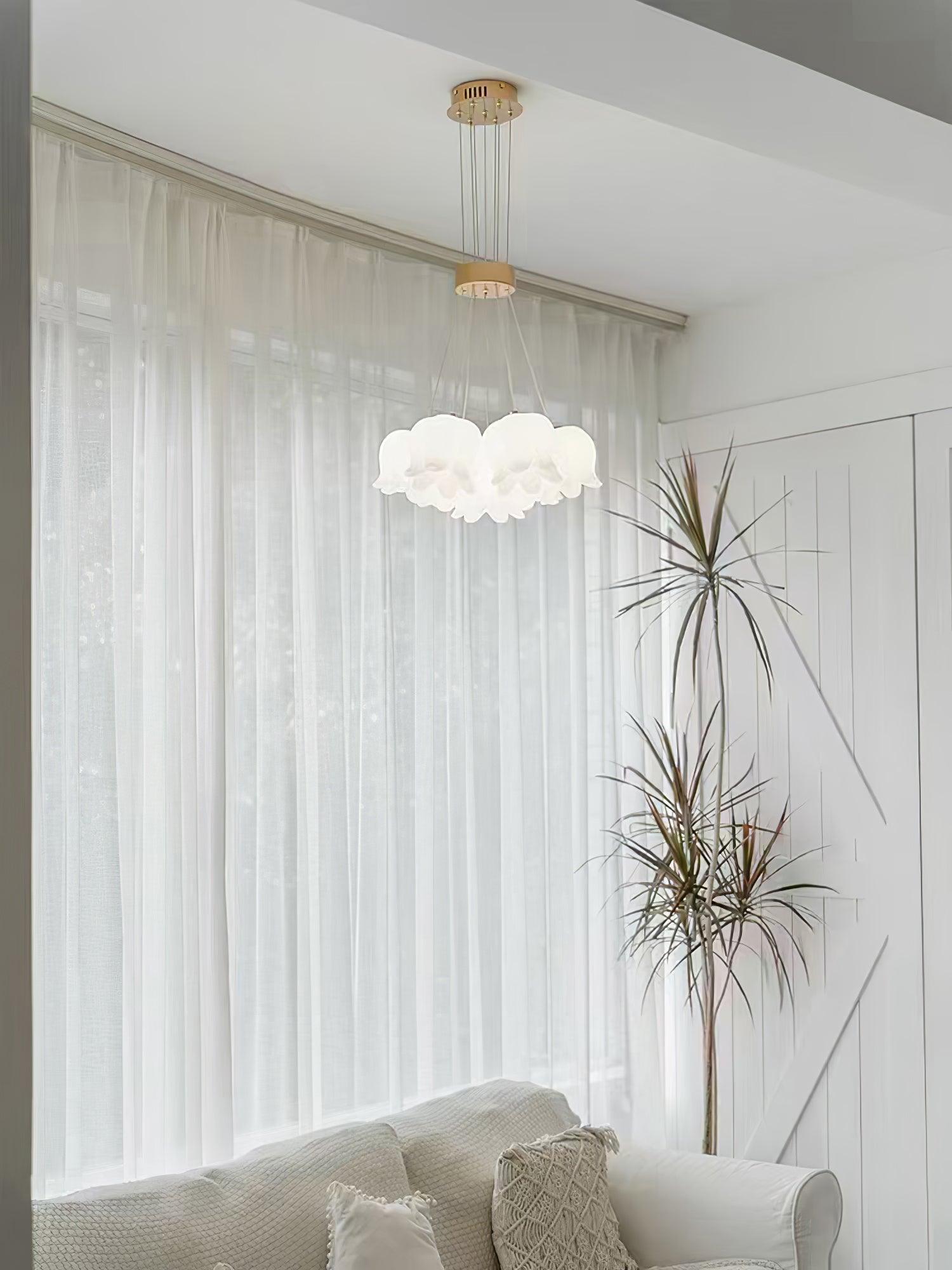 Elegant Floral Pendant Light - Lumpaz