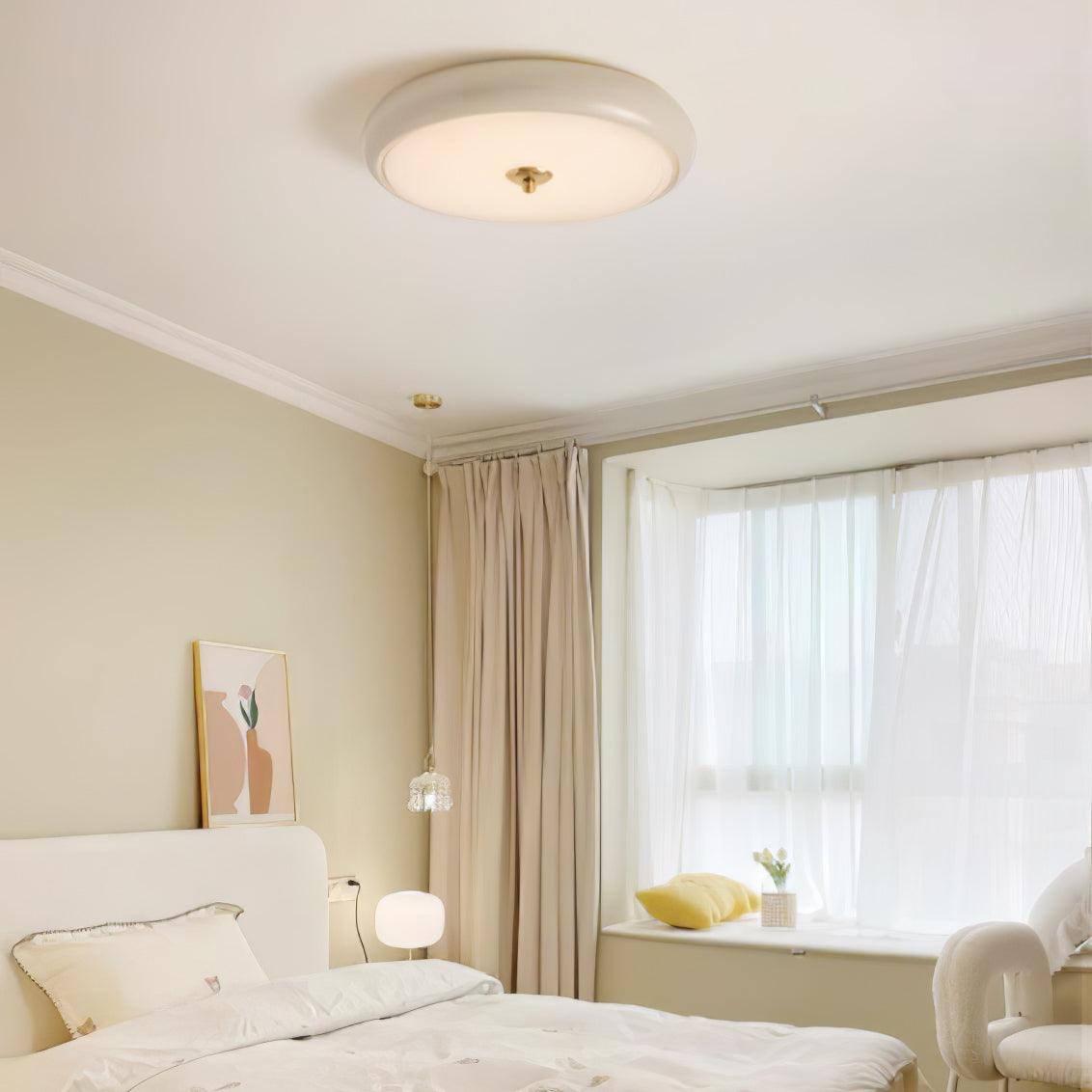 Ripple Cream Ceiling Lamp - Lumpaz