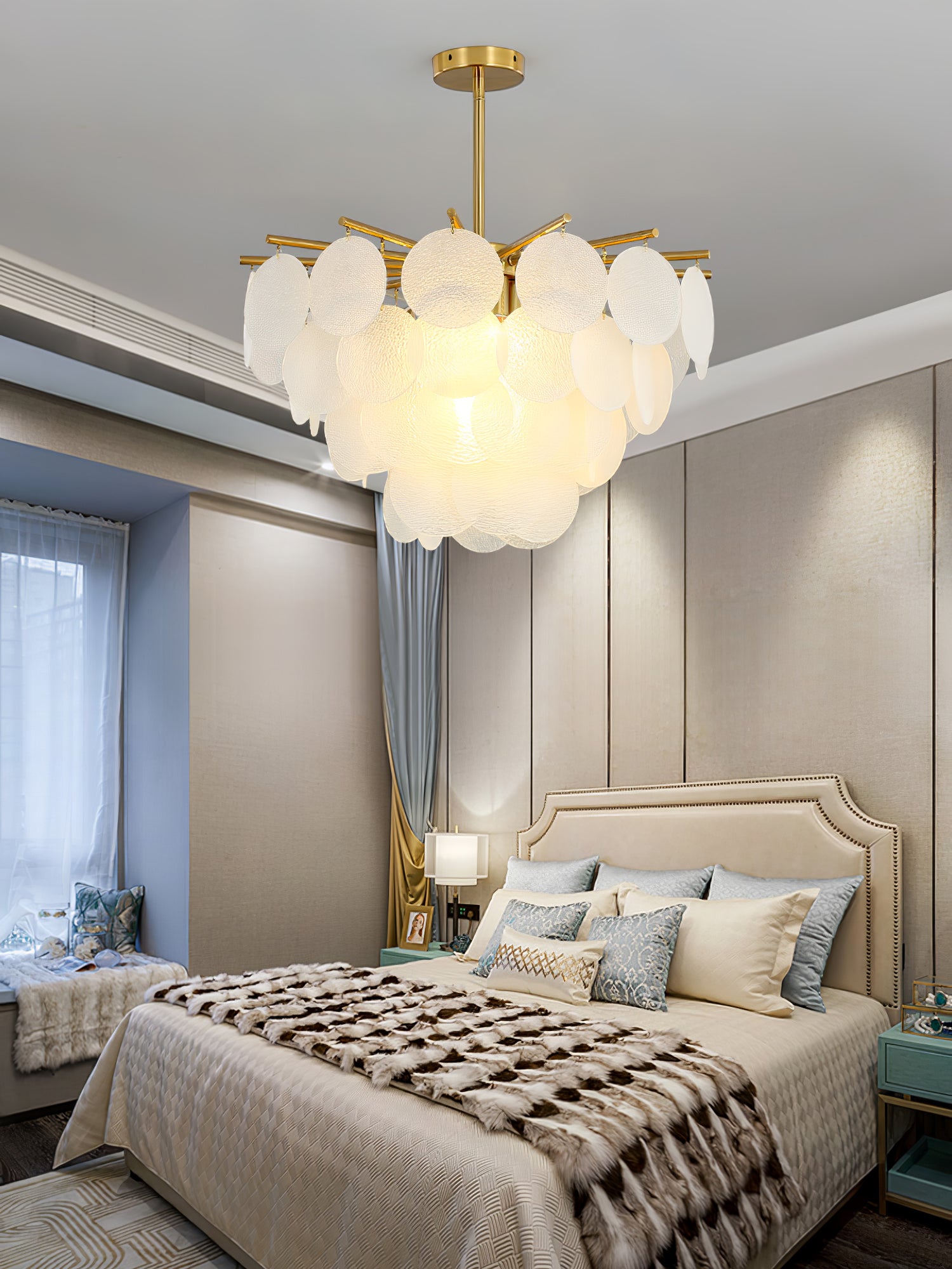 Nimbus Chandelier - Lumpaz