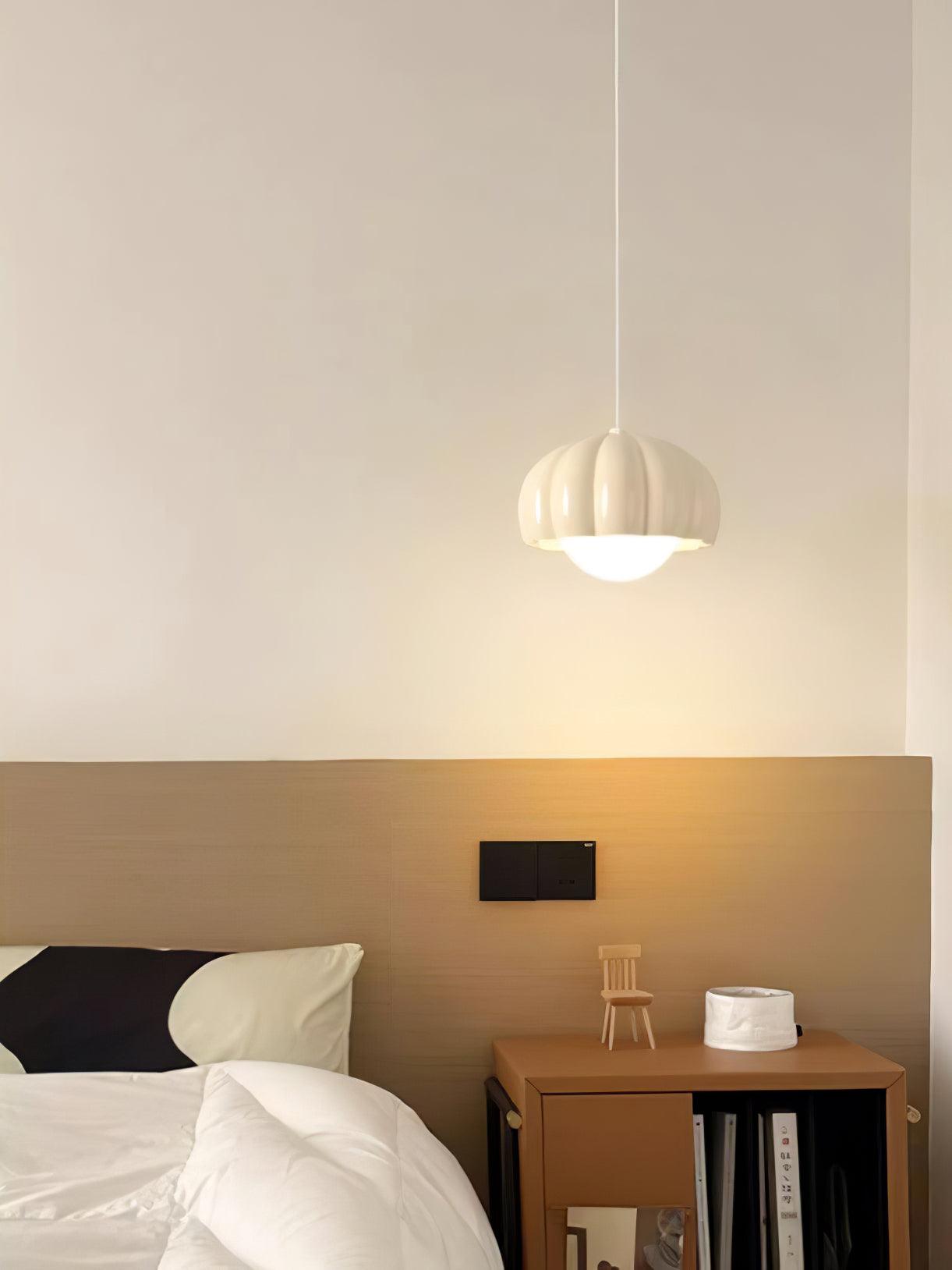 Creamy Pumpkin Pendant Light - Lumpaz