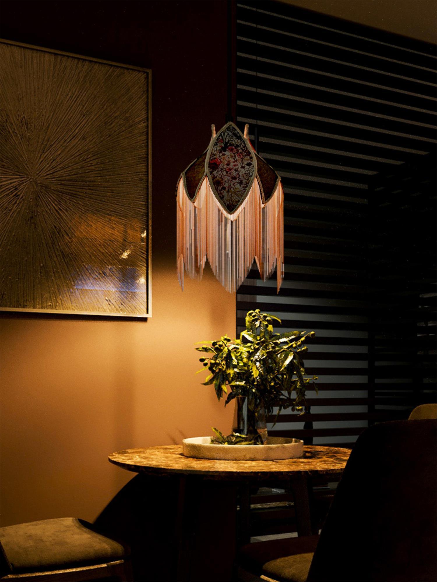 Bette Fringed Pendant Lamp - Lumpaz