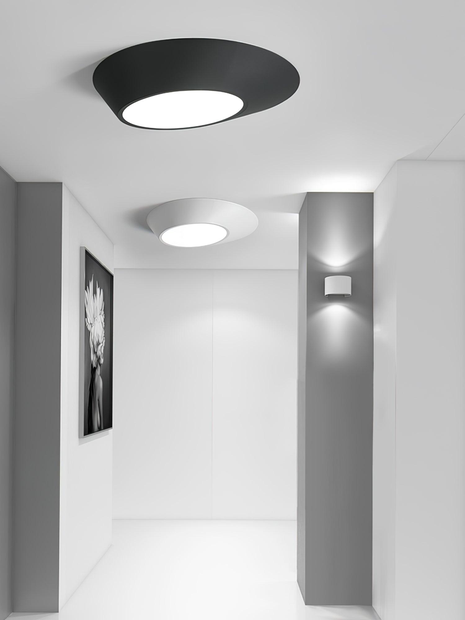 Angled Ceiling Light - Lumpaz