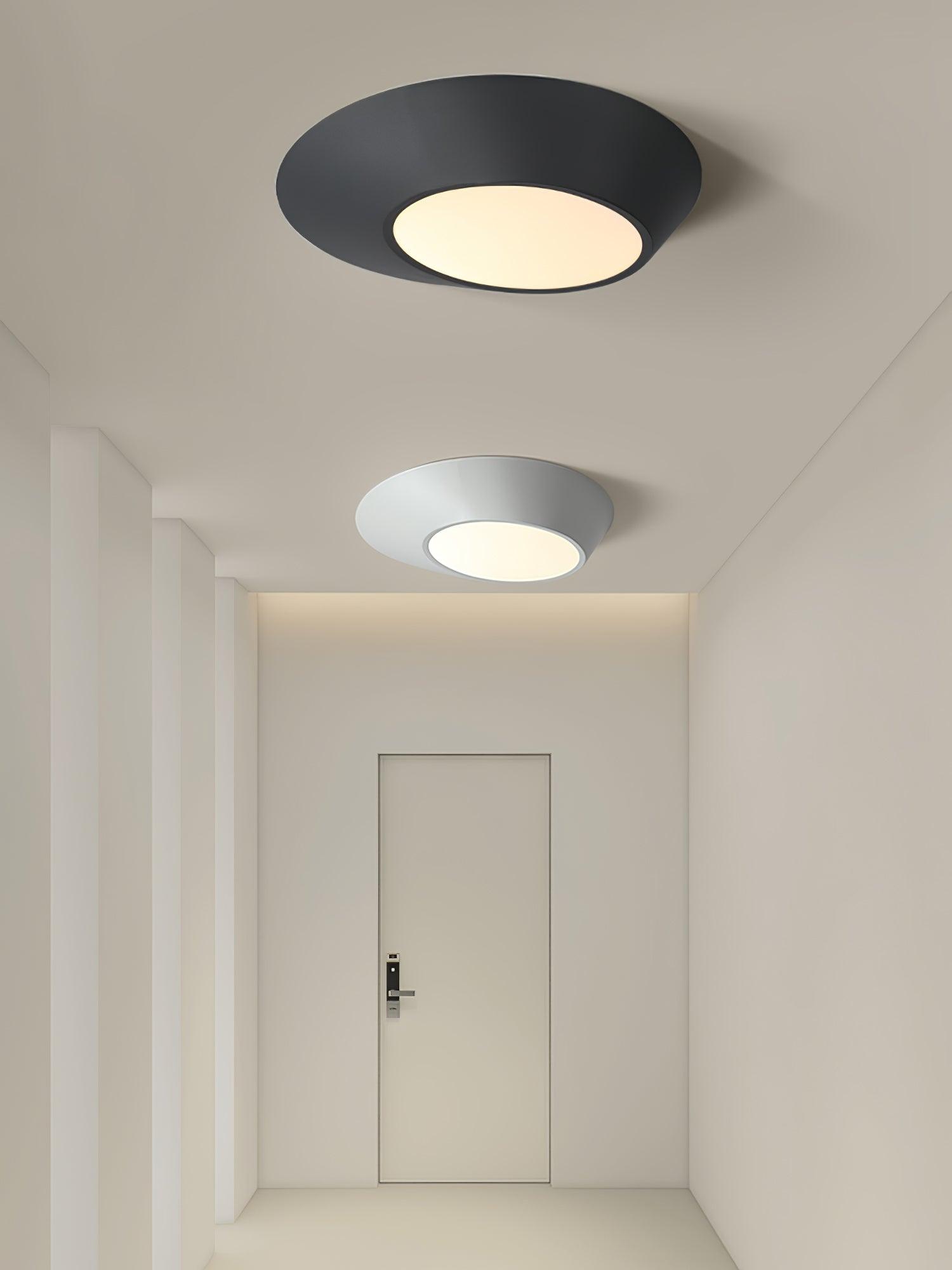 Angled Ceiling Light - Lumpaz