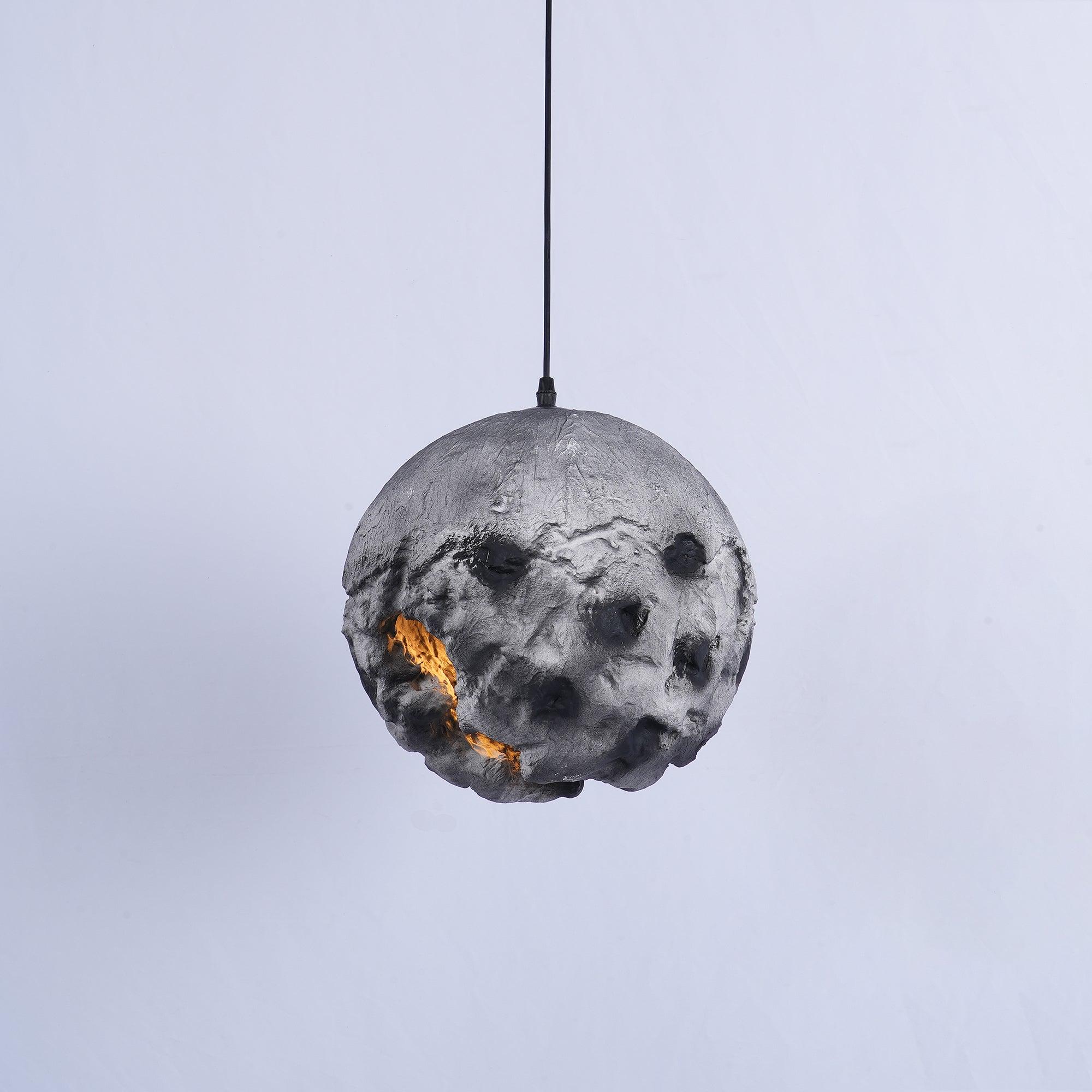 Irregular Planet Pendant Lamp - Lumpaz