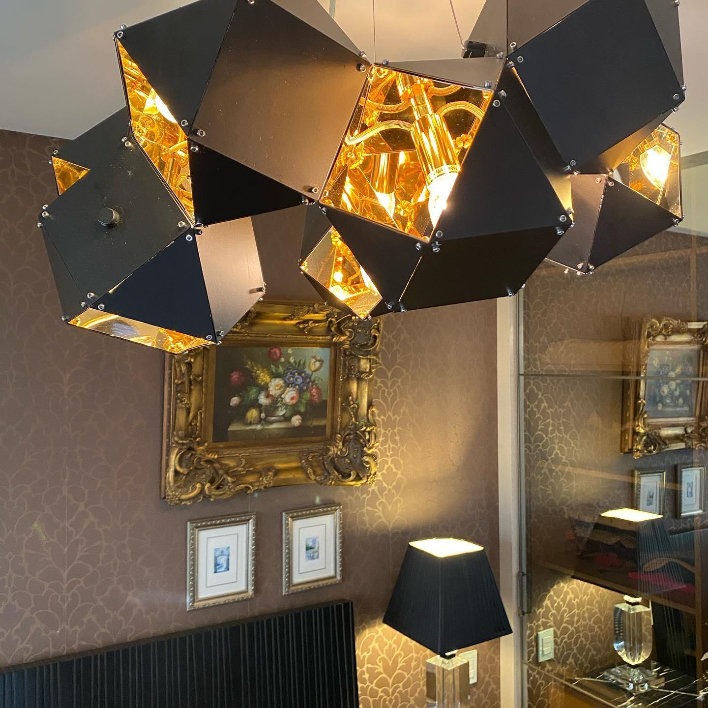 Welles Chandeliers - Lumpaz